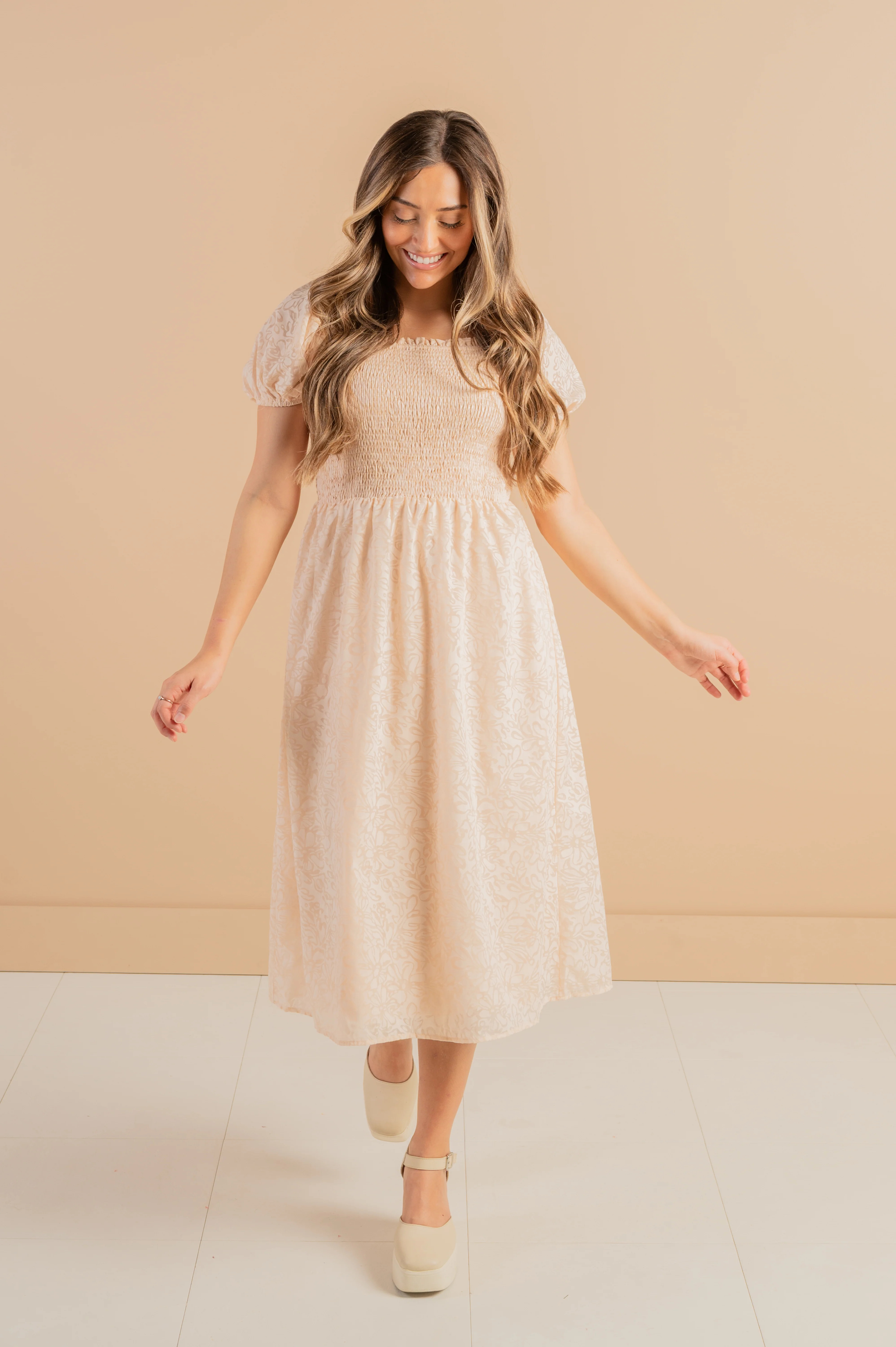 Sadie Blush Floral Print Dress | DM Fashion