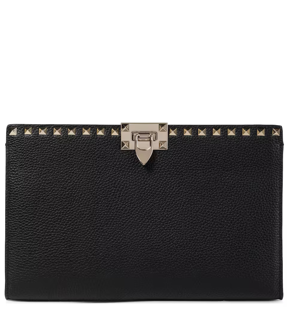 Valentino Garavani Rockstud leather pouch | Mytheresa (INTL)