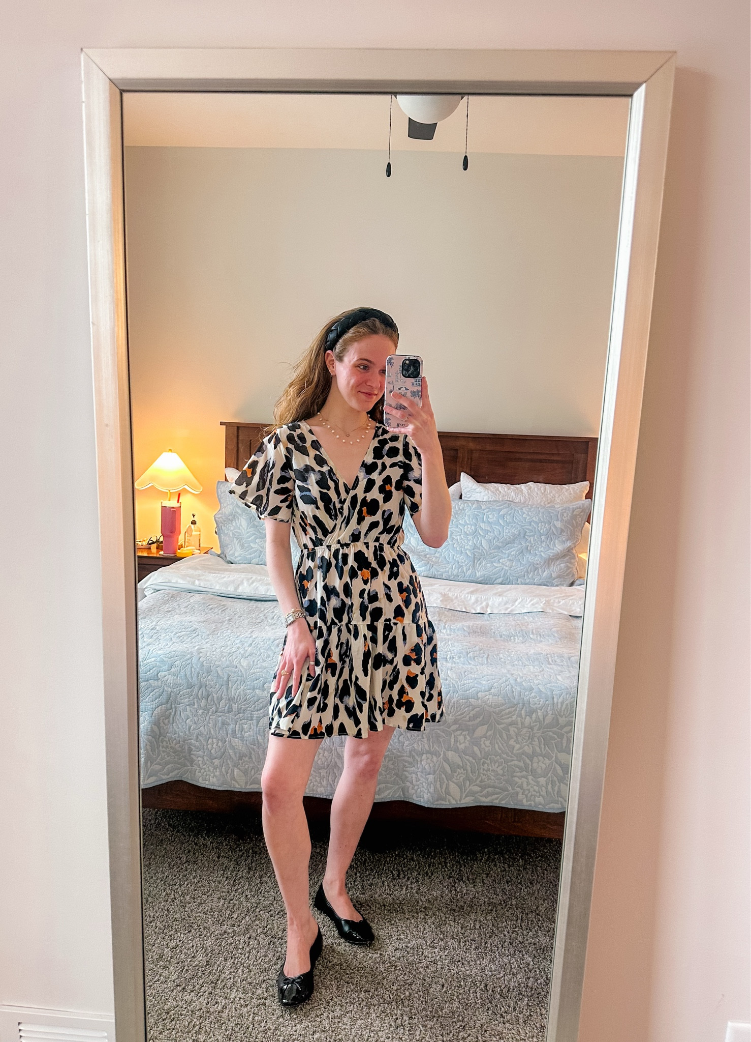 Outfits for a work trip: dinner with your team!! I love little babydoll dresses for dinners & events for work - they can be dressed up or down with your shoes depending on the occasion!! 

#LTKWorkwear #LTKTravel