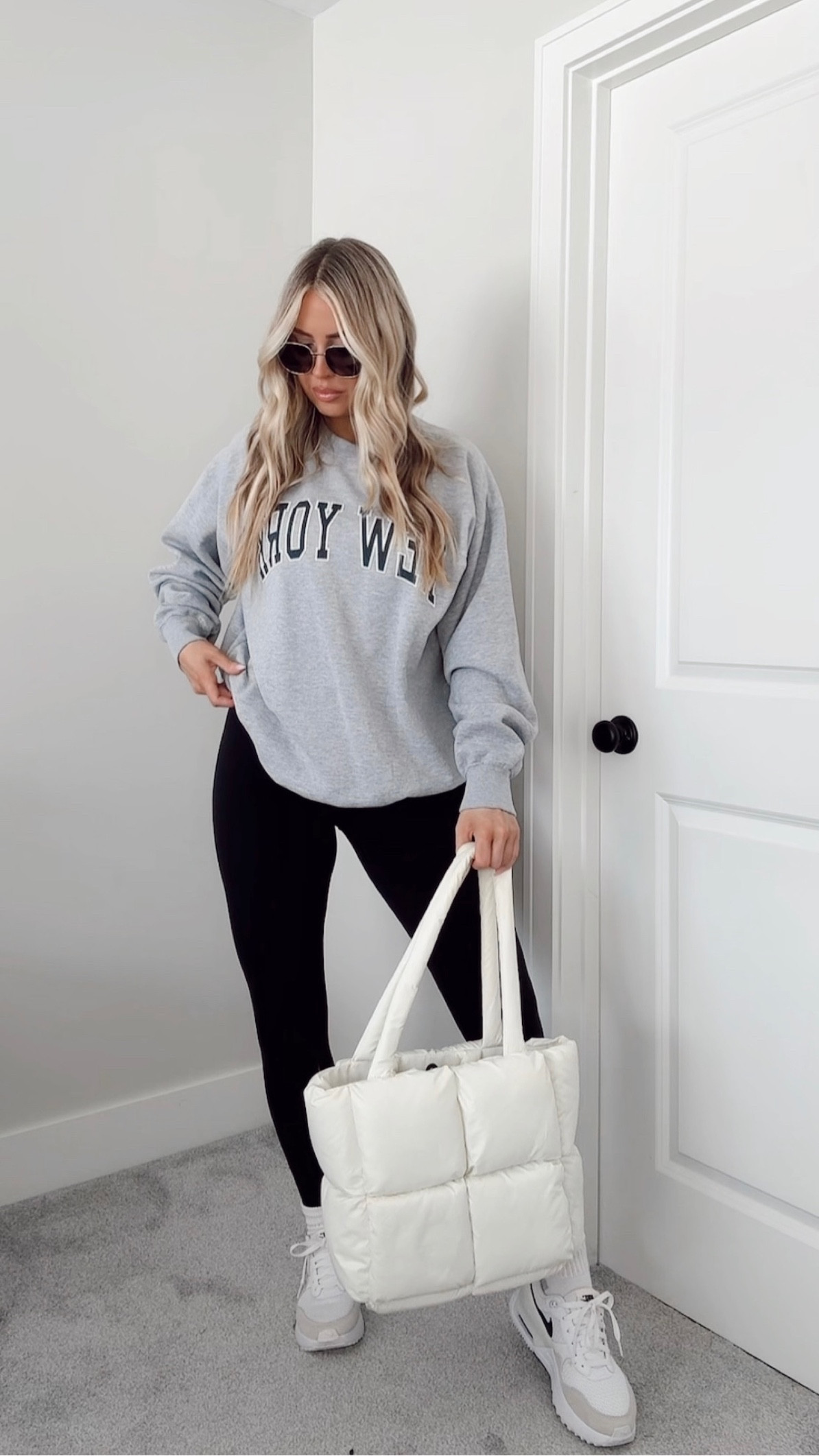 Black leggings outfit idea 🖤

#LTKstyletip #LTKfindsunder50 #LTKfindsunder100