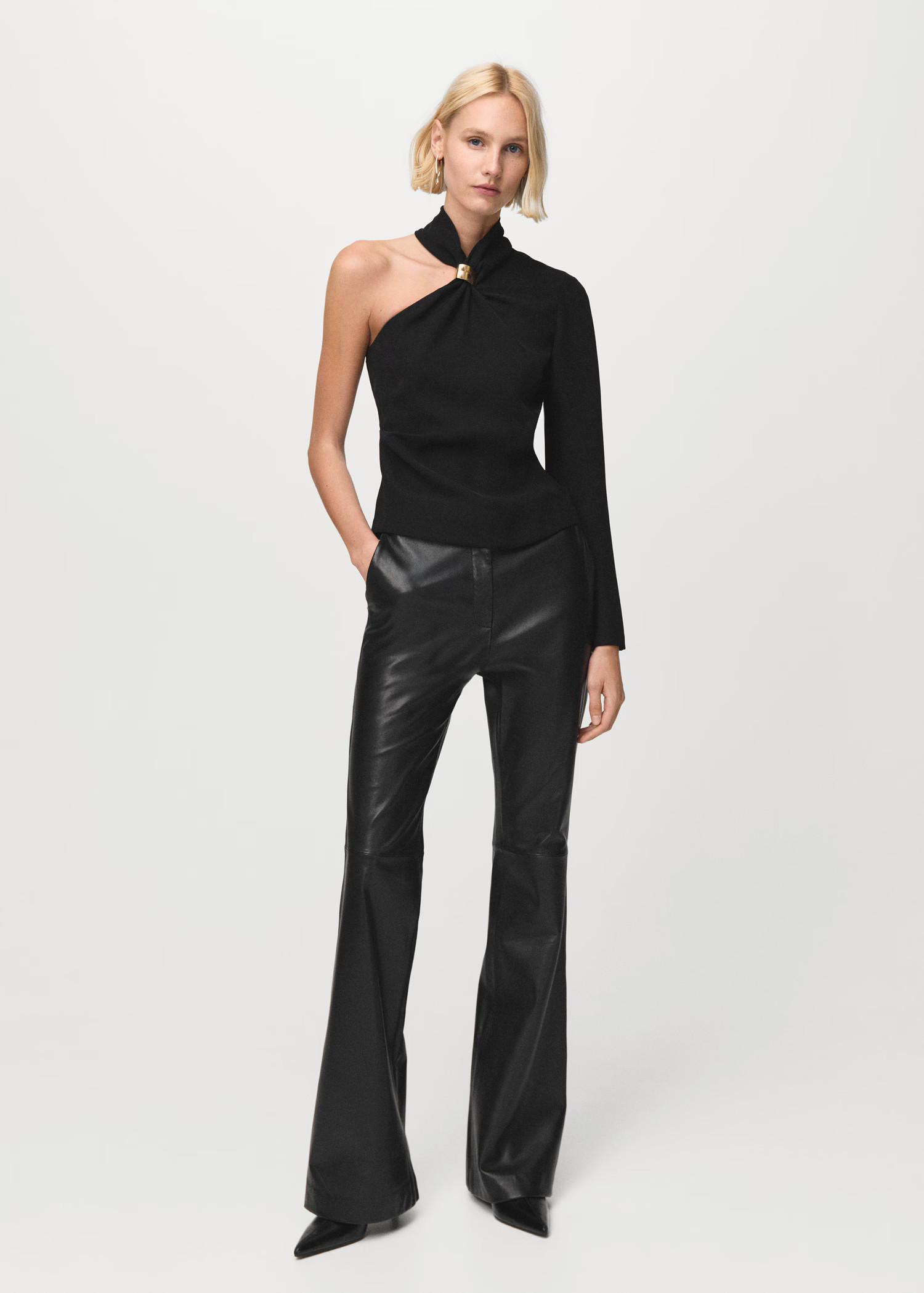 Asymmetrical blouse with metallic detail | Mango (US/MX/AU)