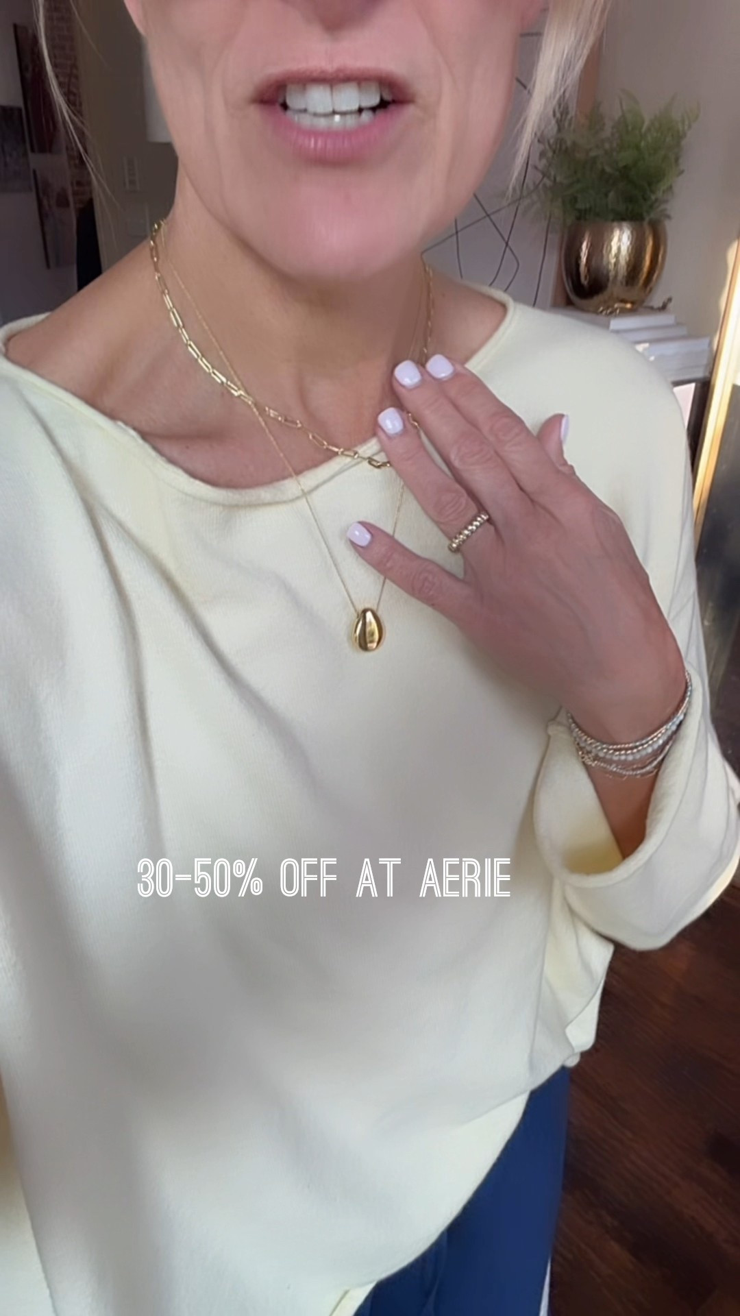 30 to 50% off at Aerie, this sweatshirt is 30% off. It is true to size, it’s oversized.

And comes in seven colors two of them are stripes and I love them! ￼

@Aerie 

#LTKActive #LTKTravel #LTKOver40