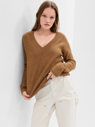 Relaxed Forever Cozy V-Neck Sweater | Gap Factory