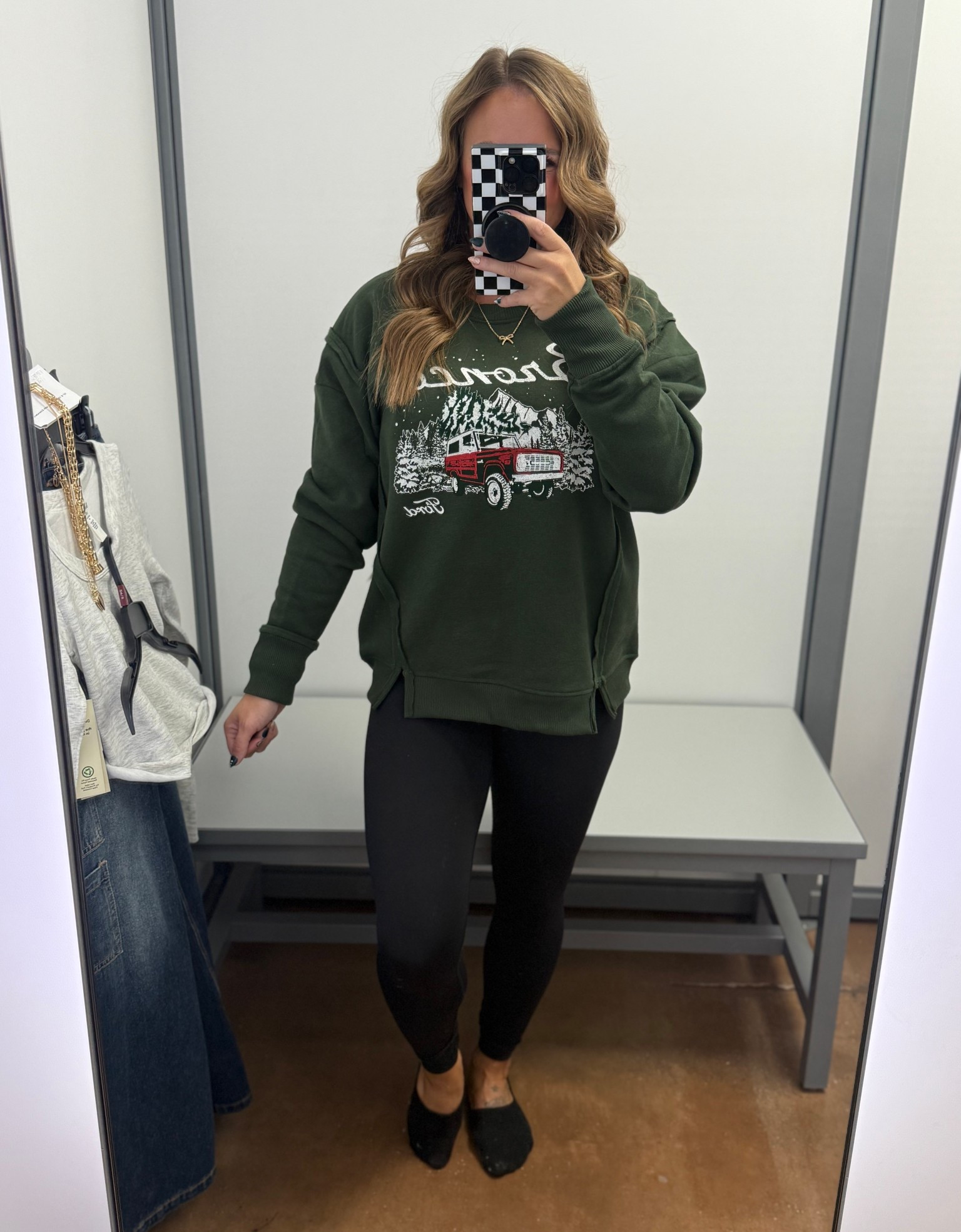 These NEW crewnecks are 100/10! 

#LTKGiftGuide #LTKootd #LTKCyberWeek
