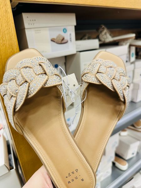 Target sandals 




#LTKSeasonal #LTKShoeCrush #LTKFindsUnder50
