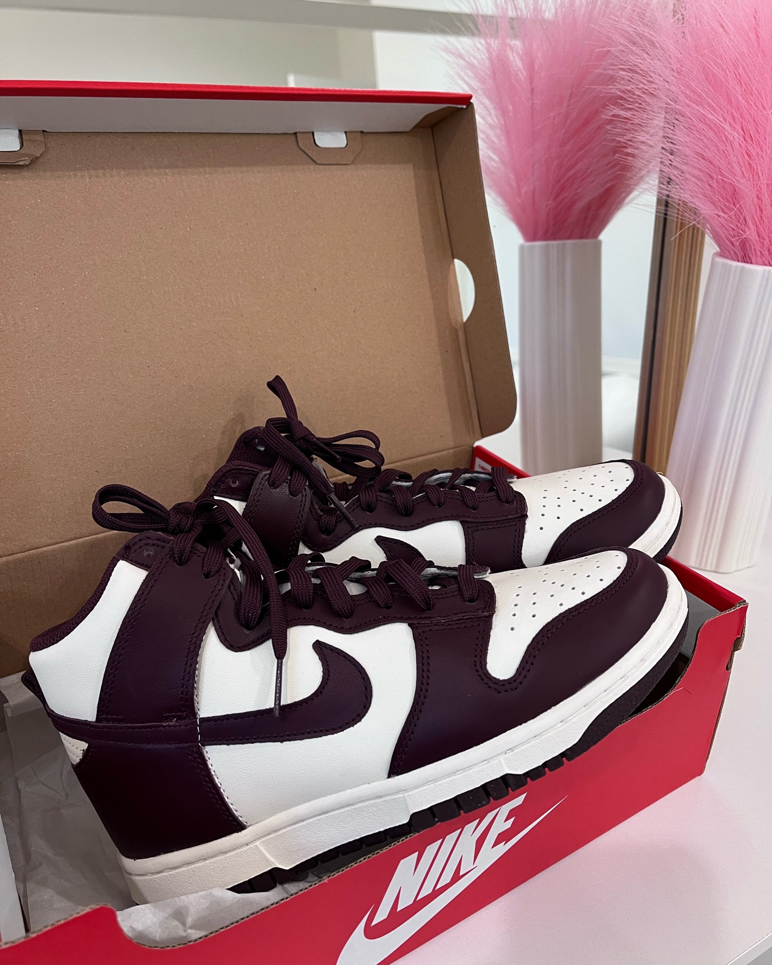 Just got these Nike Dunk High in Burgundy Crush, I am obsessed. I got size WMNS 7, they fit a tad big but with socks, it will be just fine ✨
