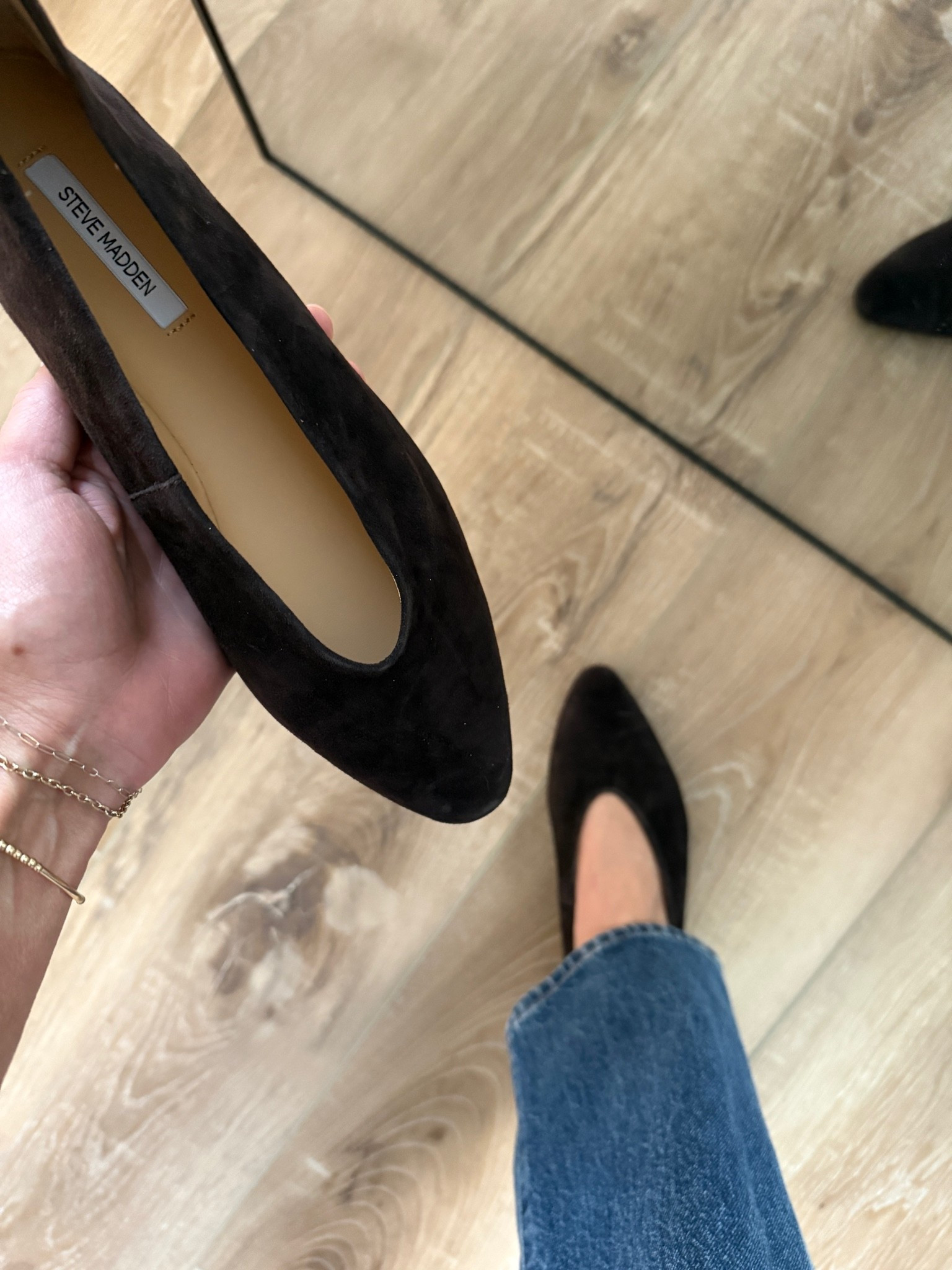 Wearing tts, almond toe/low vamp style

#LTKSeasonal #LTKOver40