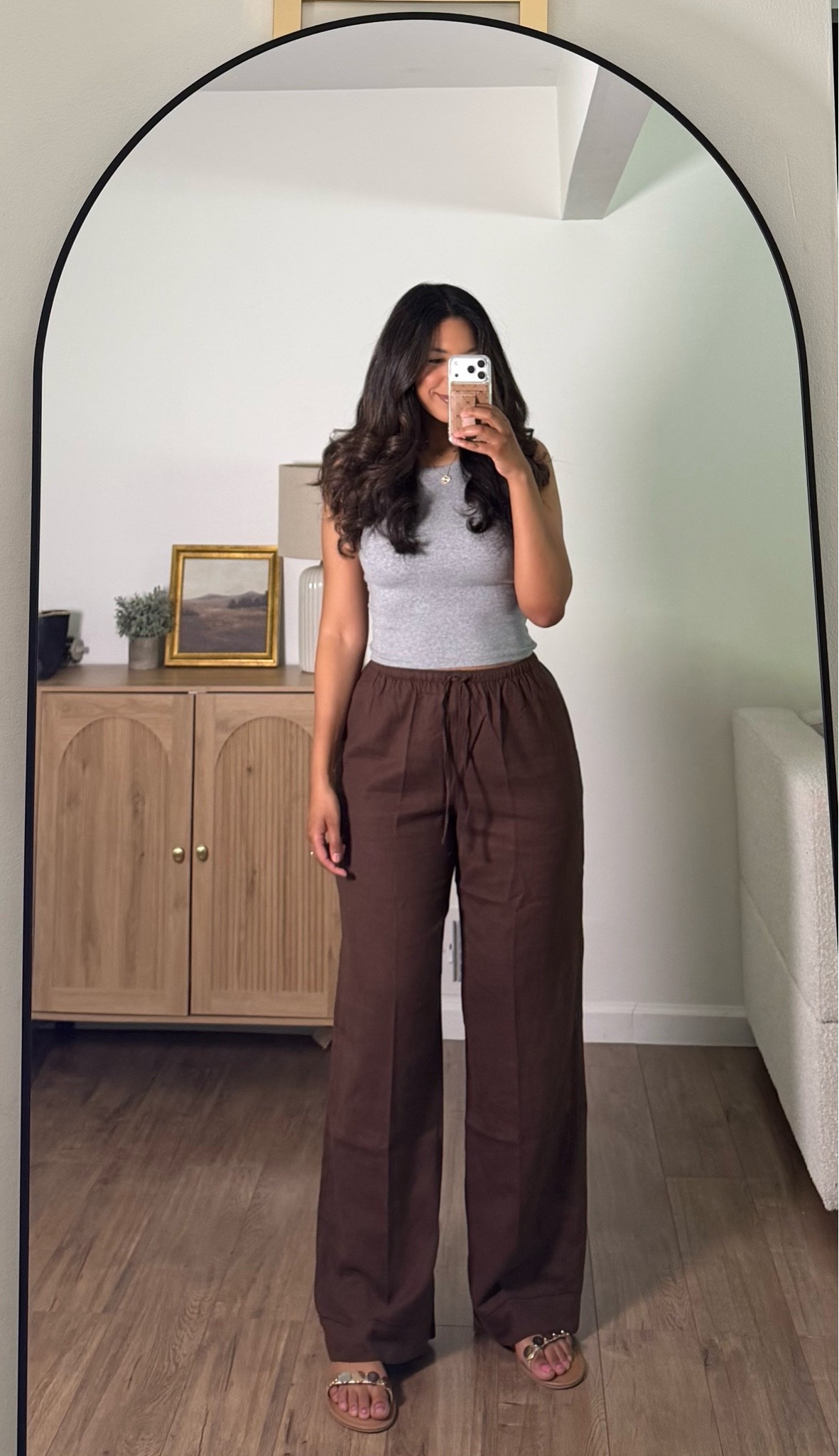 Last day of Abercrombie summer sale!! Pull on linen pants size medium tall! Stack code AFSUMMER for additional savings
