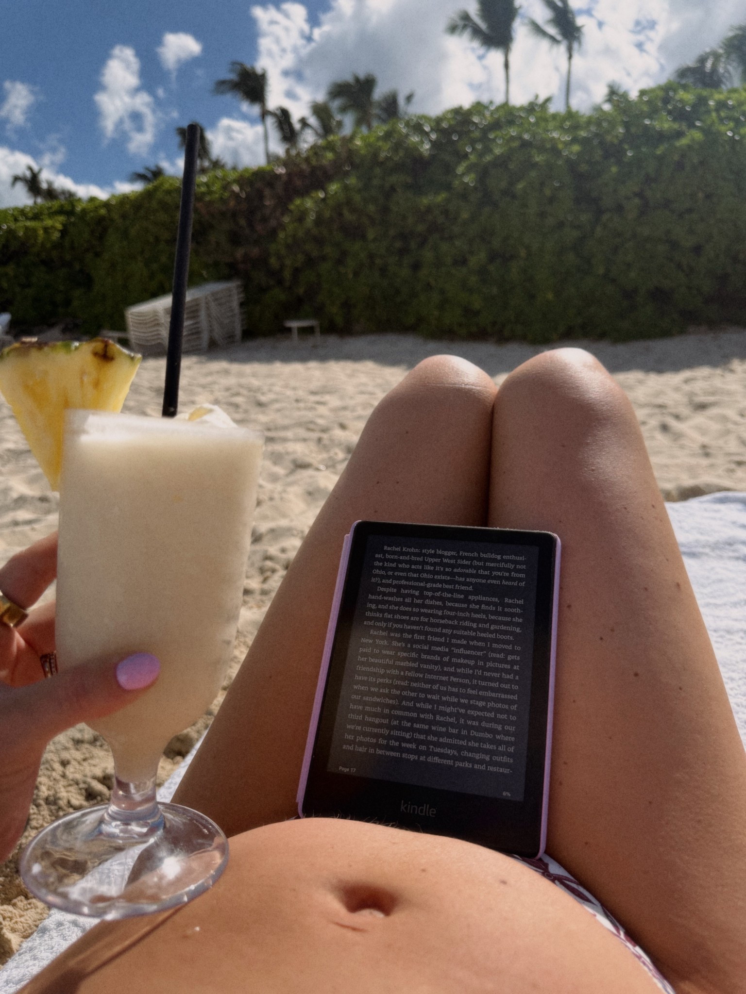 Baby moon!! Relaxing reading on the beach 🫶🏼

#LTKBump #LTKootd #LTKTravel