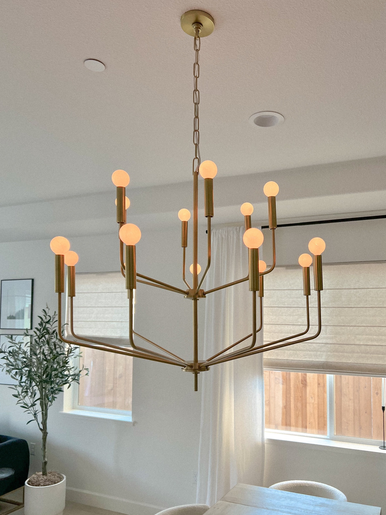 Dining room chandelier 

#LTKstyletip #LTKfamily #LTKhome