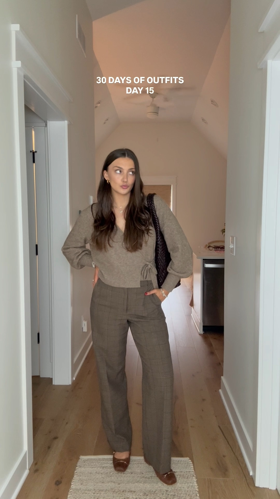 Love this fall office outfit! How cute is this sweater? 

#LTKStyleTip #LTKWorkwear #LTKSeasonal