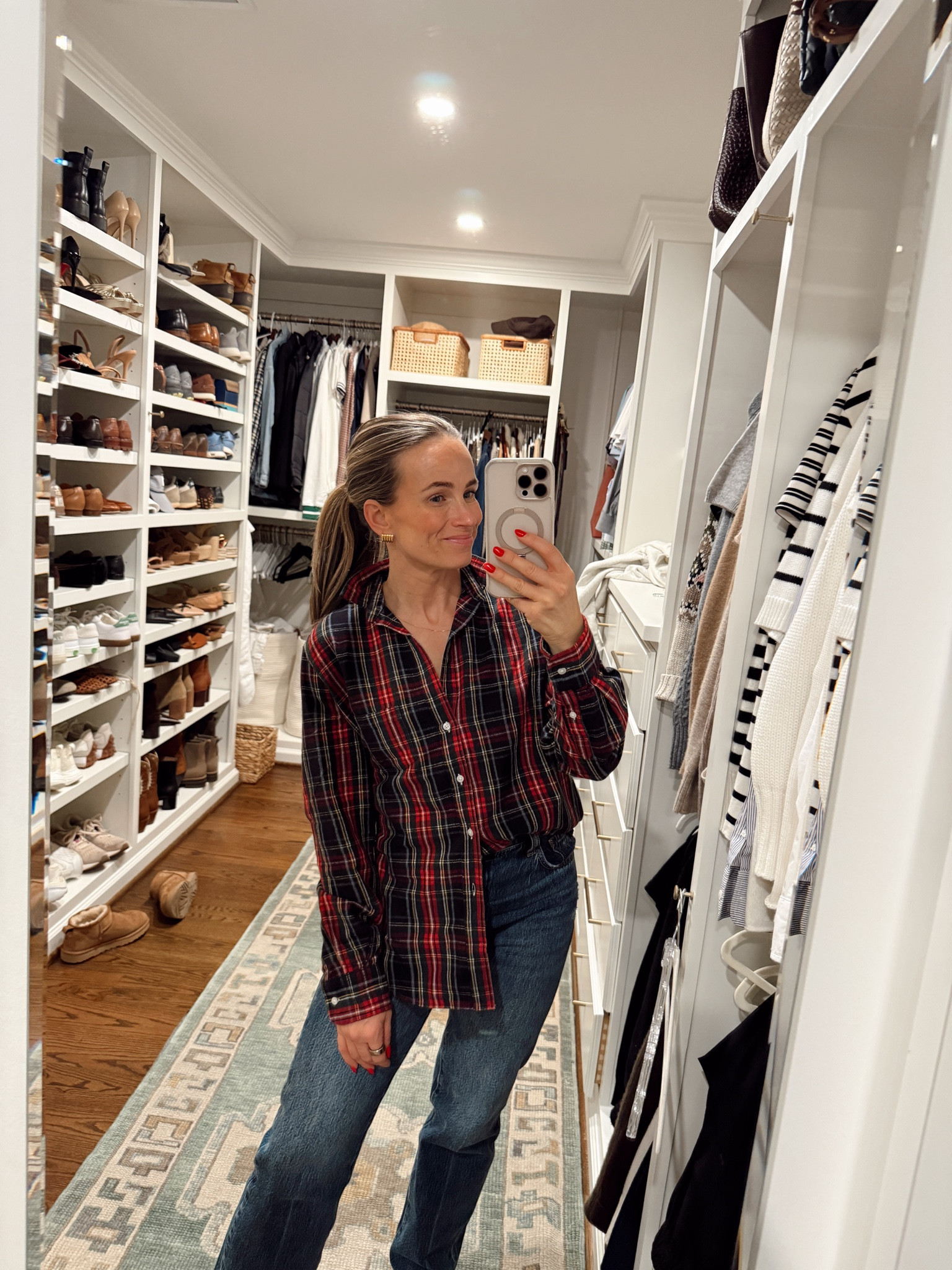 This plaid button up is perfect for the season! I paired it with straight leg jeans.

#LTKHoliday #LTKootd #LTKSeasonal