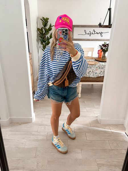 Spring outfit 
Free people Sweater xs
Denim shorts 25
Adidas gazelle tts
Summer outfit 
Travel outfit 
Lv bumbag 
I’ll link the amazon version fp sweater too 

#LTKshoecrush #LTKitbag #LTKfindsunder100