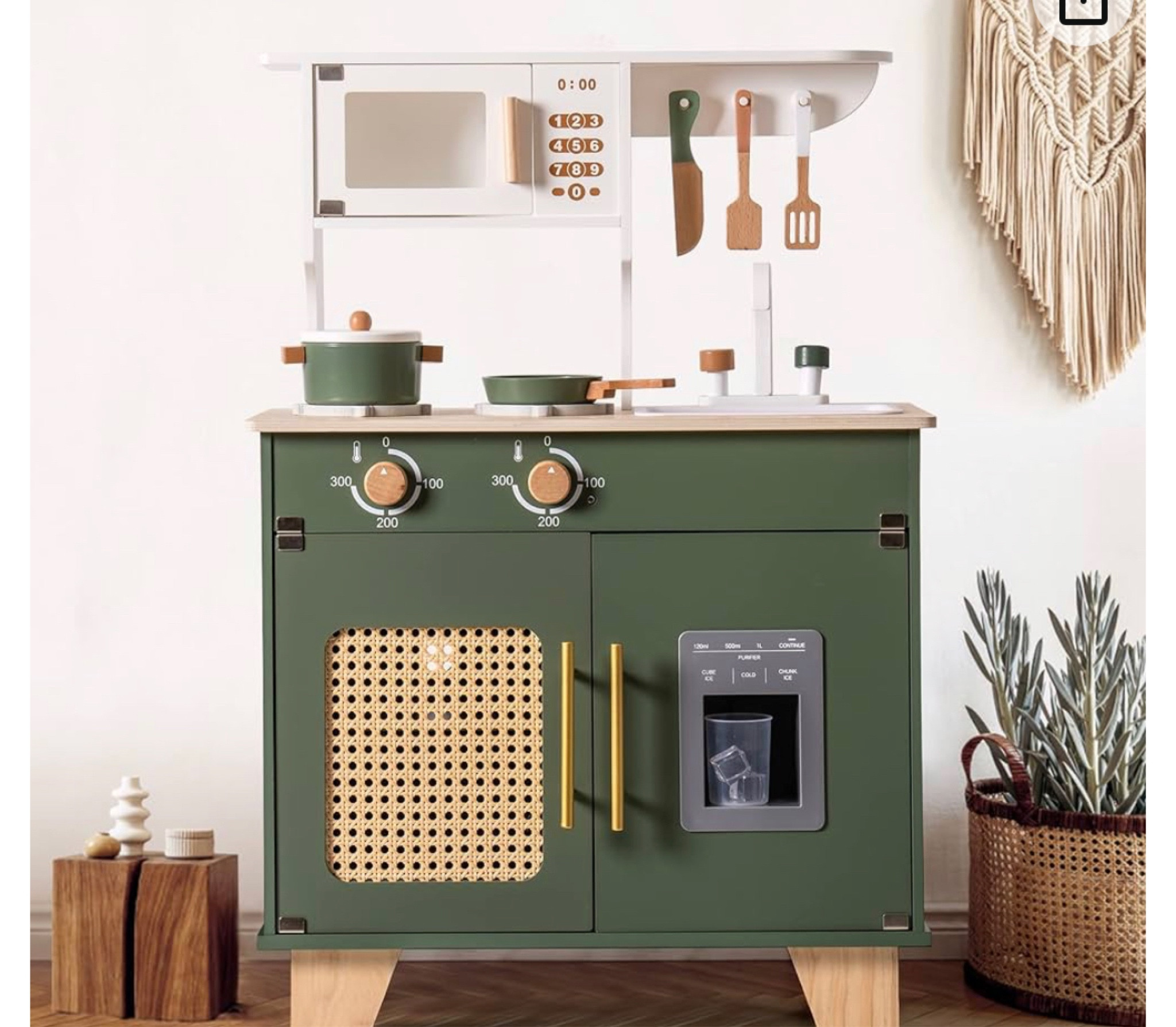 Play Kitchen 