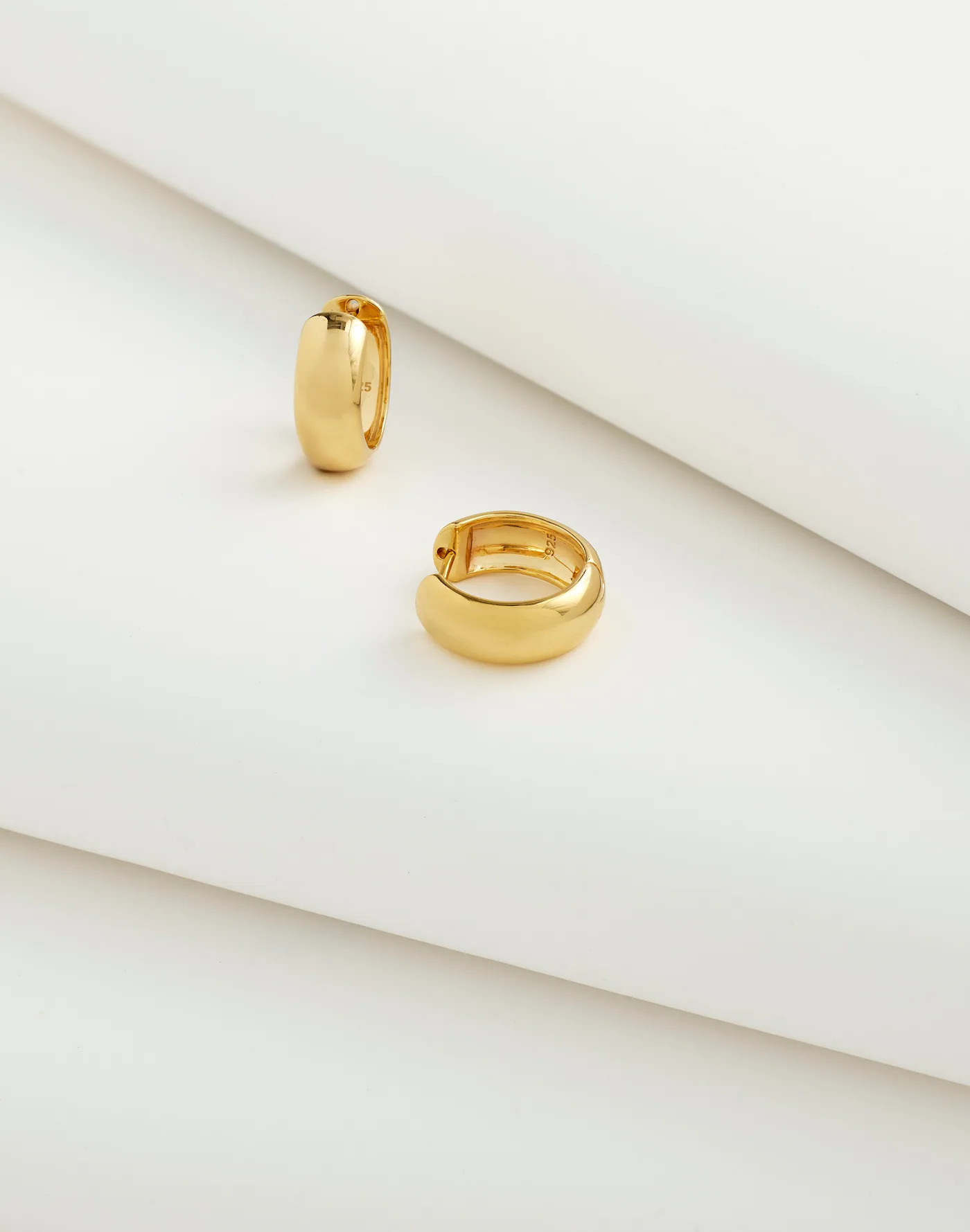 Demi-Fine Chunky Small Hoop Earrings | Madewell | Madewell