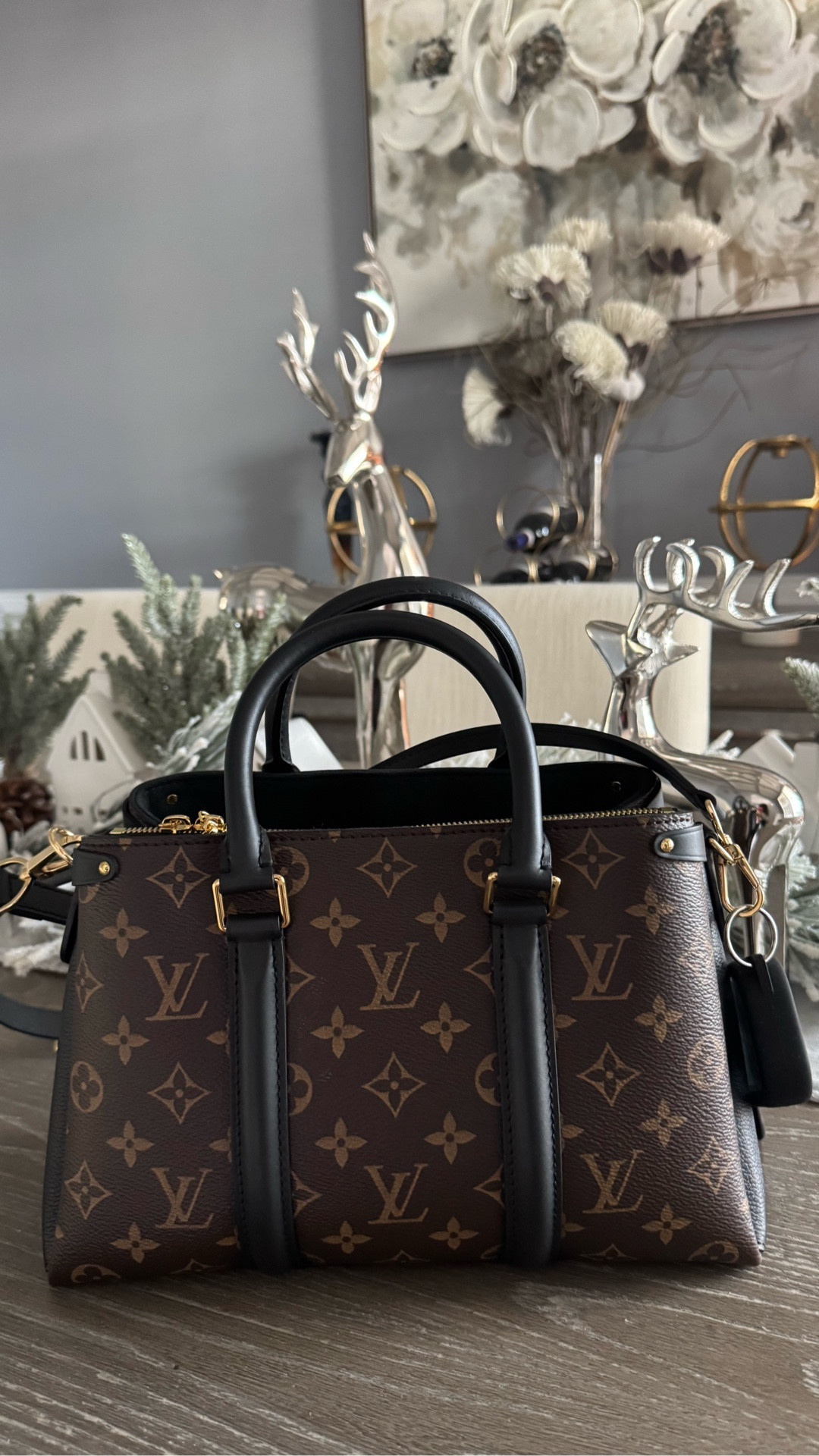 This just makes my heart happy 😊 





#louisvuitton #louisvuitton #rakeedahscloset #louisvuittonbag #louisvuittonaddict #luxurylifestyle #designerhandbags #luxuryhandbags #luxuryhandbag #youtuber #rakeedahscloset 

#LTKGiftGuide #LTKOver40 #LTKHoliday