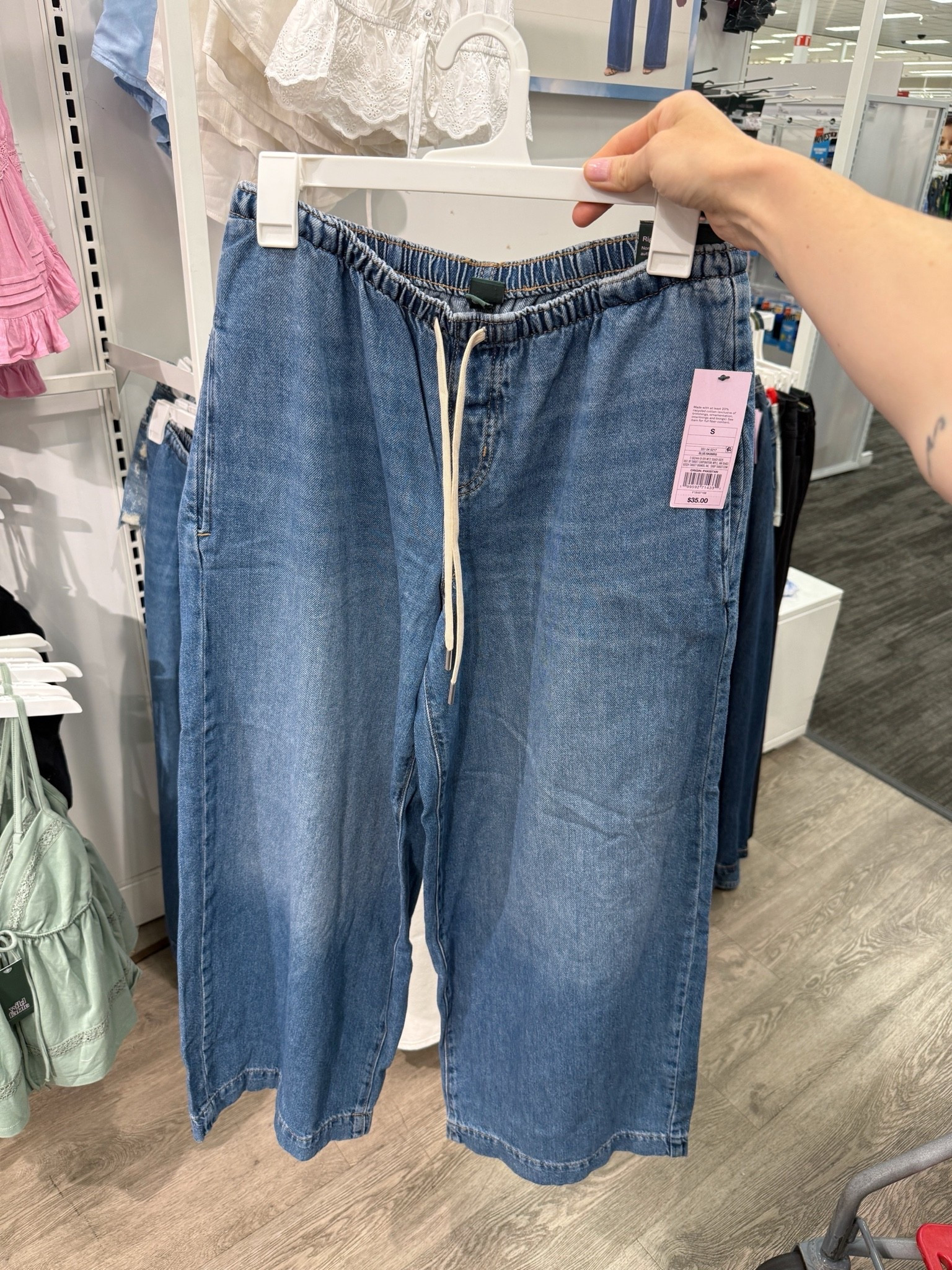 Wild Fable denim

#LTKSeasonal #LTKootd #LTKgrwm