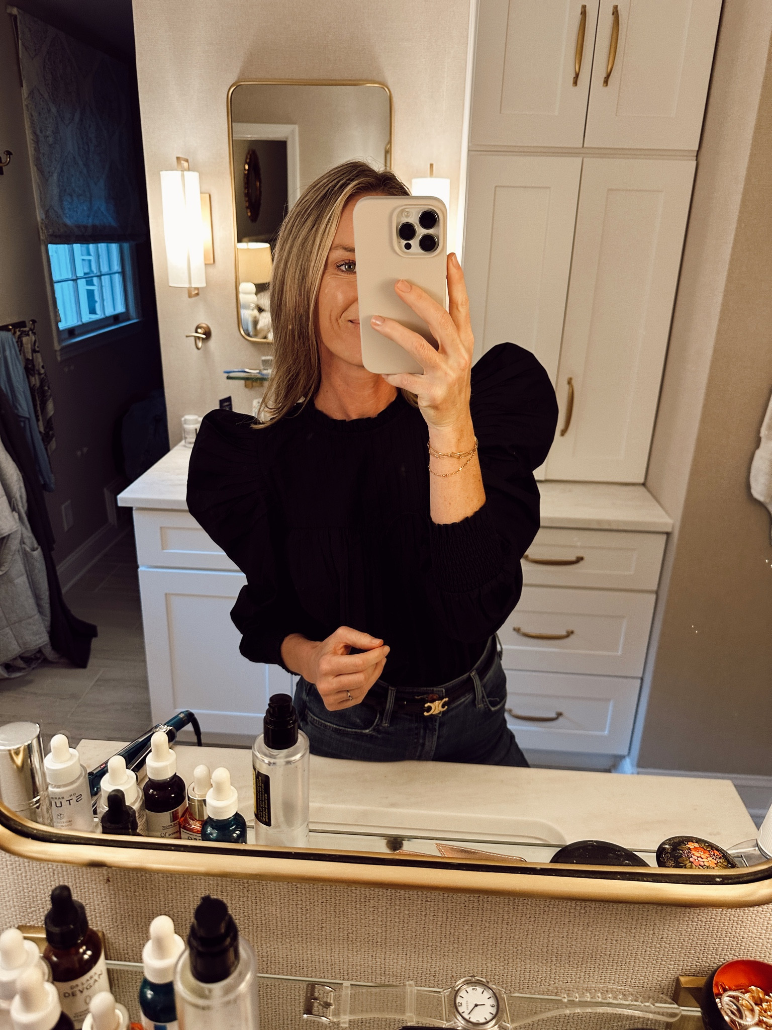 Black Blouses…. So many good ones right now! This one is a poplin and a perfect elevated basic … size small. 