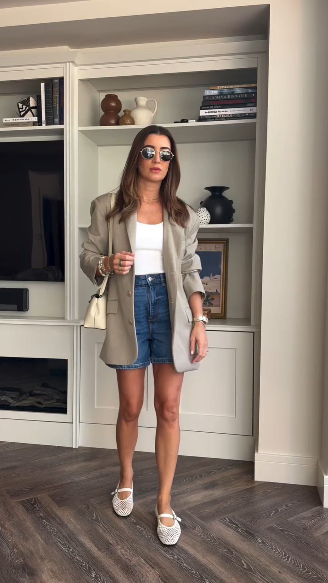 English summer dressing ☁️☀️ light layers, denim shorts, and a blazer for when the breeze decides to join the party. 
*Outfit linked on my LTK ~ save for outfit inspo later. 
.
.
.
#englishsummer #summerstyle #styleinspo #whatiwore #outfitinspo #streetstyle #blazeroutfit #casualchic #effortlessstyle #stylediary #outfitideas #fashionreels #neutralstyle #styleblogger #ootdfashion #capsulewardrobe #everydaystyle #blazerstyle #outfitshare #londonstyle #britishsummer