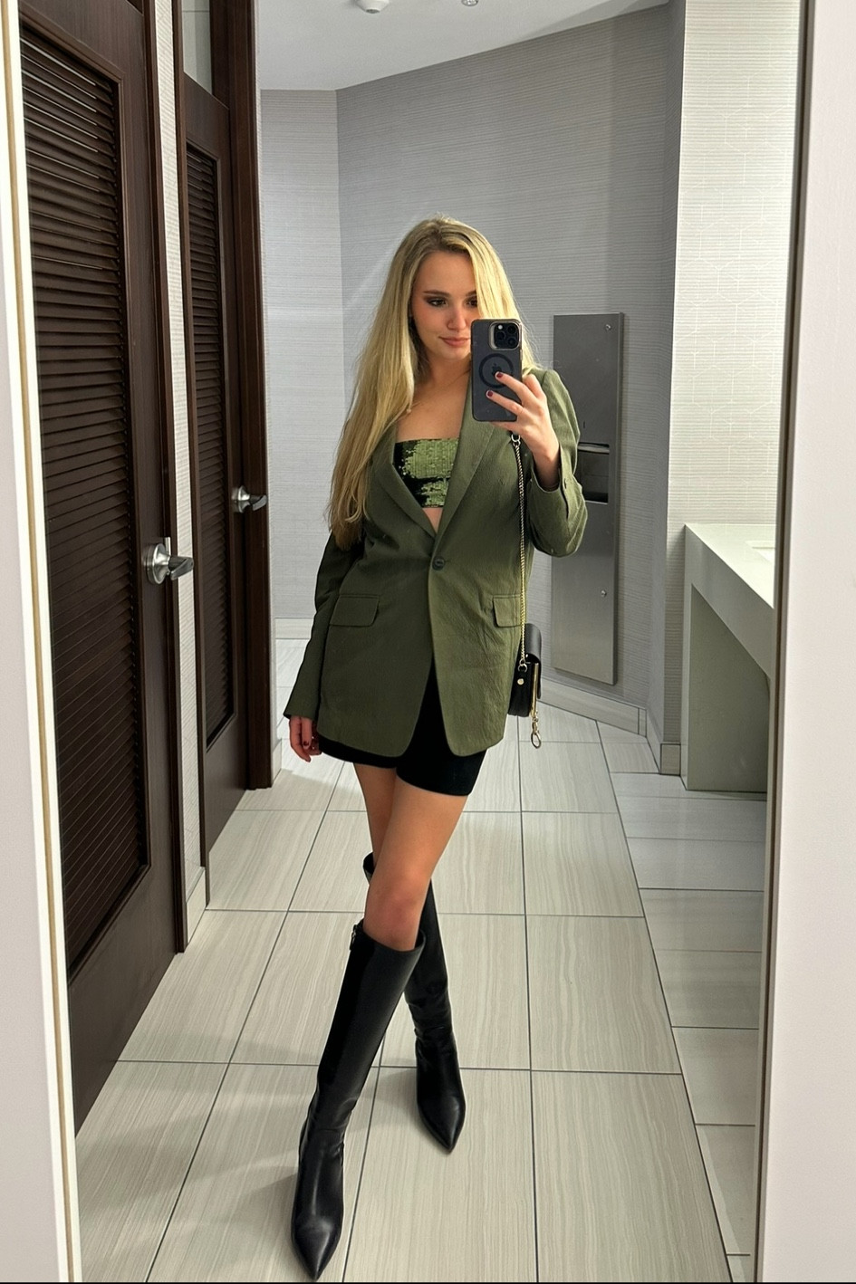 So ready for boots & blazer season

#LTKSeasonal #LTKStyleTip #LTKFallSale