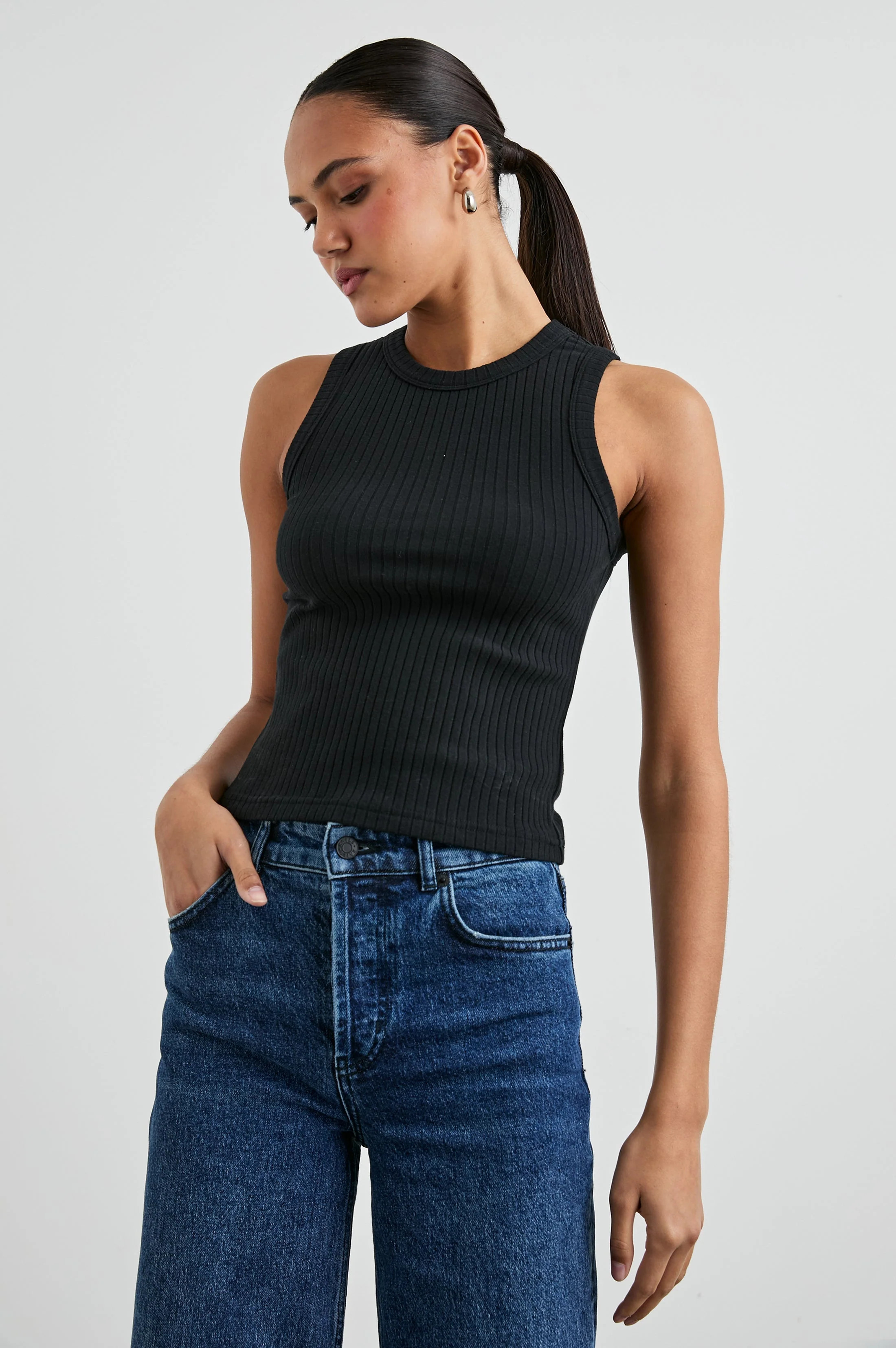 THE RACER TANK - TRUE BLACK | Rails