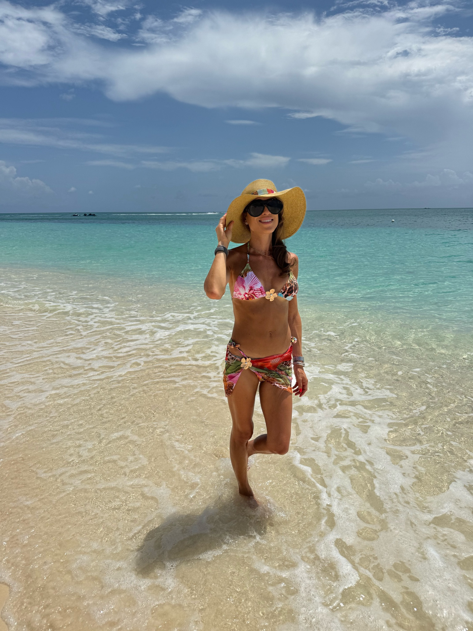 Amazon matching bikini with matching sarong

#LTKPetite #LTKSwim #LTKTravel
