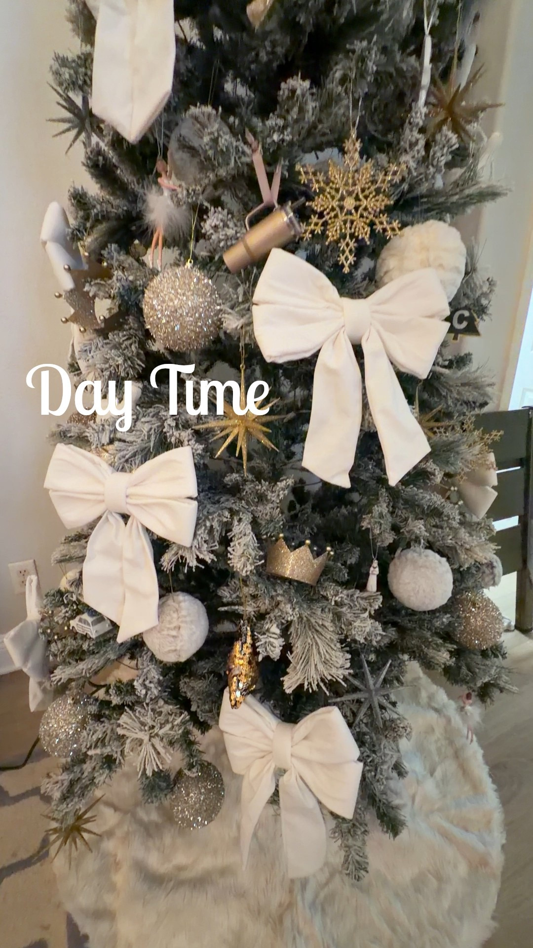 Officially a white-bow Christmas this year 🤍🎄✨ I wanted something peaceful, soft, and magical for our home—and these oversized bows brought the whole tree to life. Everything is linked for you to recreate the look!

#LTKHome #LTKHoliday #LTKFindsUnder100