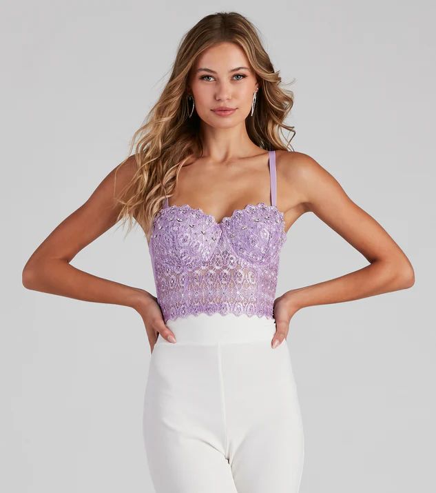 Reigning Lace Crop Top | Windsor Stores