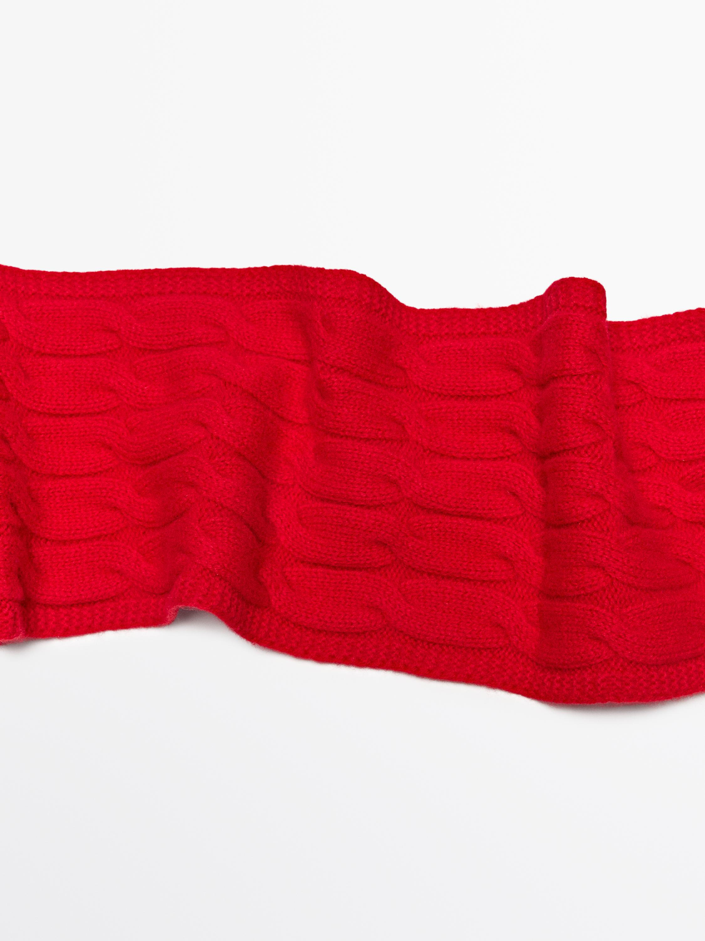 Schal aus Wollmischgewebe mit Zopfmuster | Massimo Dutti DE