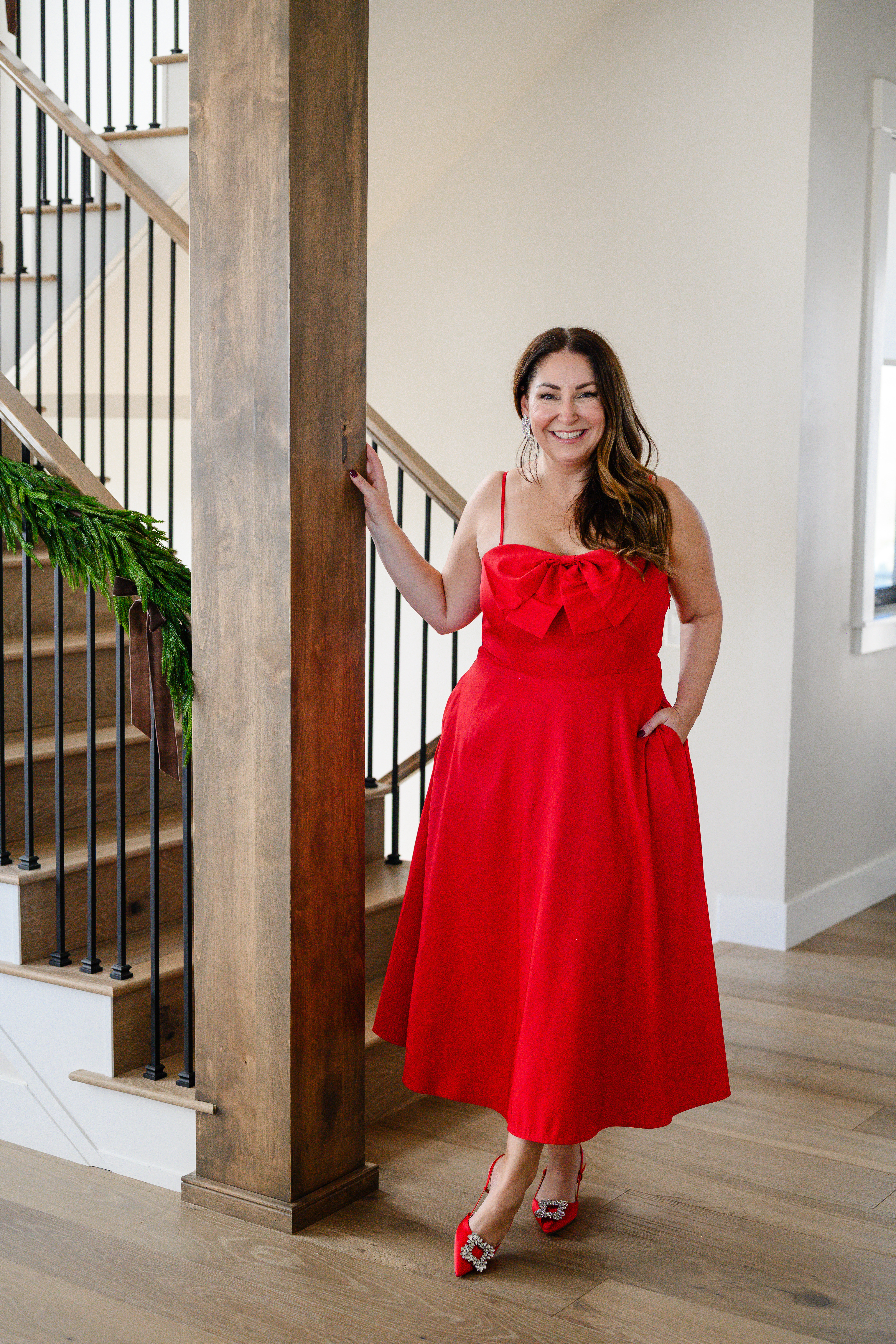 Holiday Dress wearing size 12 but too small for chest  

 #LTKHoliday #LTKMidsize #LTKFindsUnder50