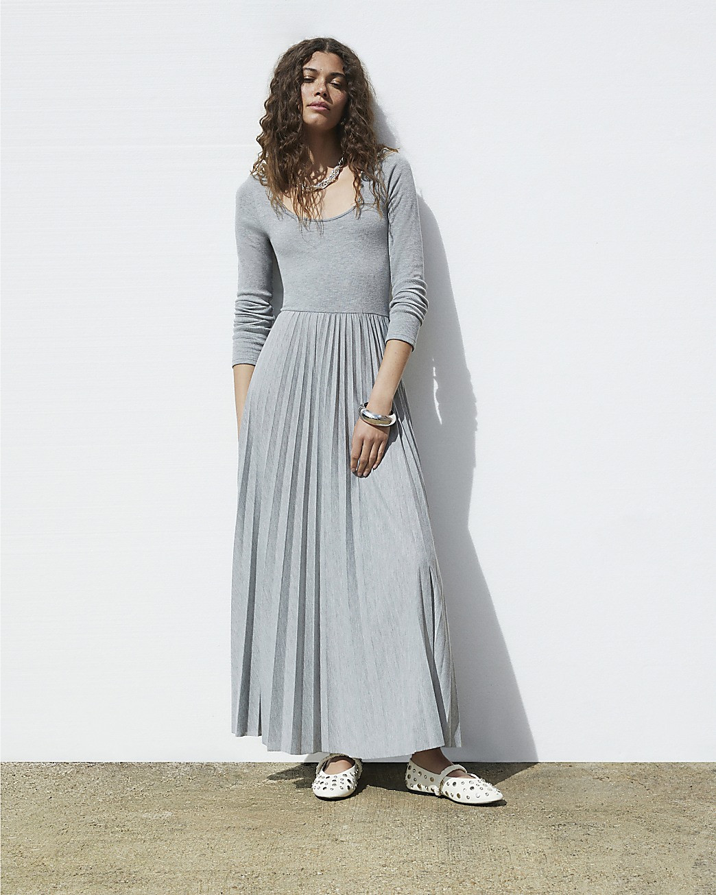 Grey ribbed pleated skater maxi dress | River Island (UK & IE)