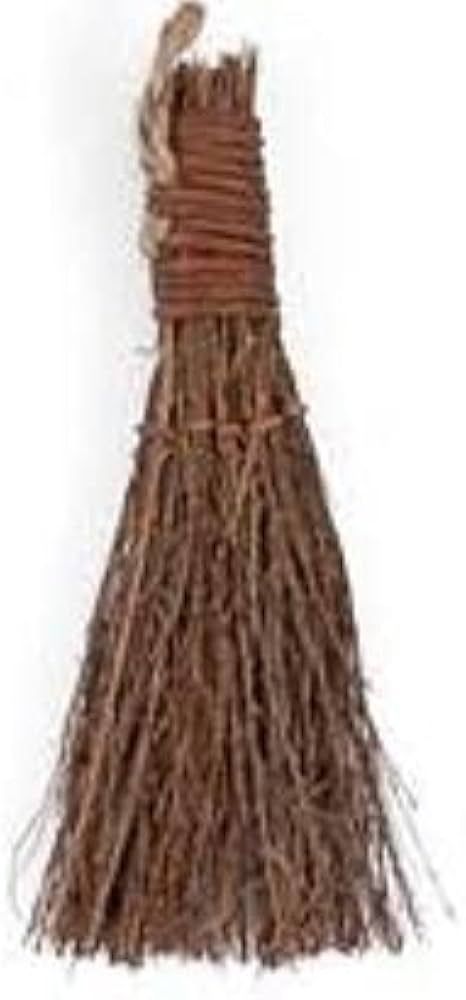 The Buffalo Broom Cinnamon Scented Mini Twig Broom Home Decoration, 6 Inches ,Brown | Amazon (US)