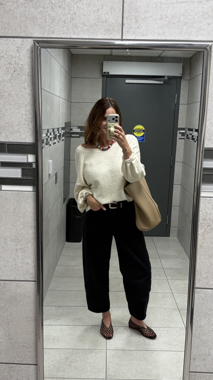 Loving these @Target barrel jeans for the office or date night! These jelly flats are sooo comfortable and have a soft insole and arch supports. Hello 40’s! 🤣

#LTKTall #LTKOver40 #LTKootd