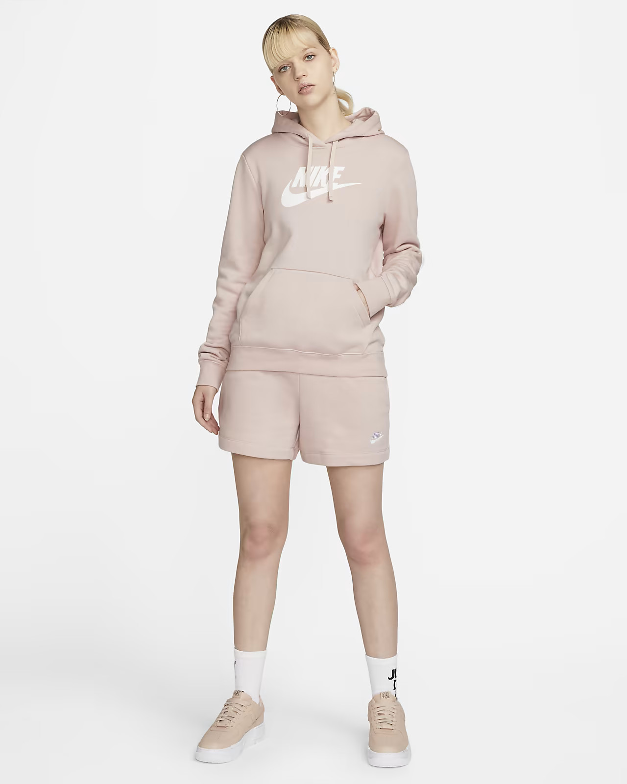 Women's Logo Pullover Hoodie | Nike (US)