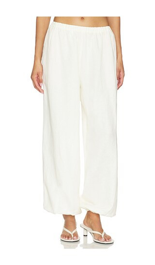 Lovers and Friends Lexi Linen Pant in White. - size XXS | Revolve Clothing (Global)