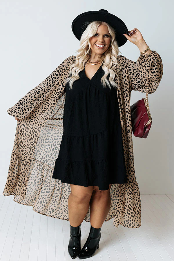 Looking At London Leopard Duster Overly in Warm Taupe Curves | Impressions Online Boutique