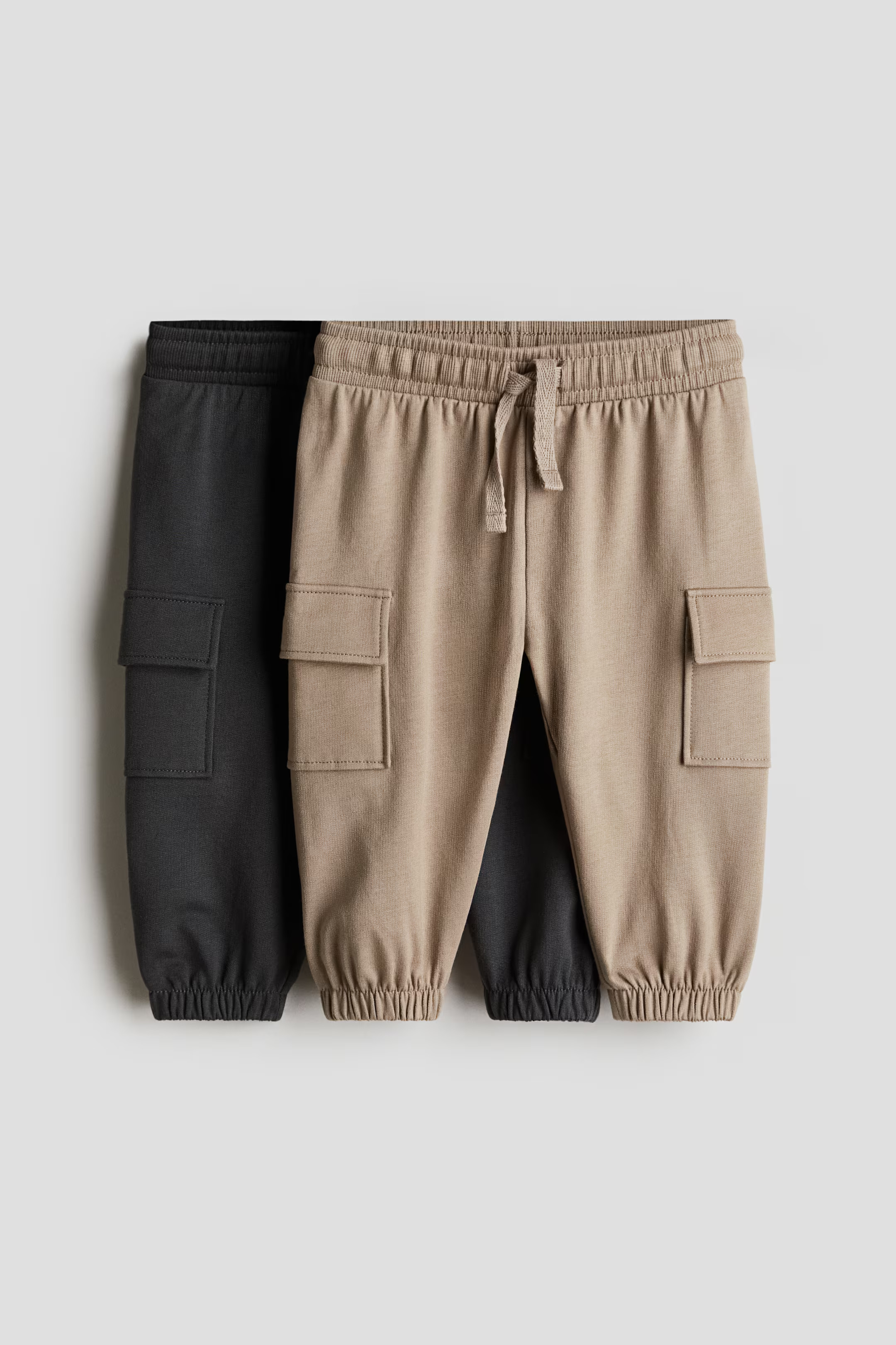 Lot de 2 pantalons jogger cargo - Gris foncé/beige - ENFANT | H&M FR | H&M (FR, IT, ES, PT, BE)