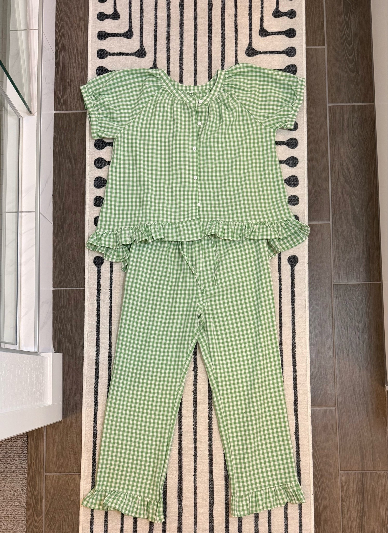 Soft girl summer starts with the *right* pajamas 💚 Obsessed with this green gingham set — the ruffle hem, the puff sleeves, the babydoll top… she's giving cottagecore meets Y2K and I am NOT okay 🫶 AND they're 100% cotton so they're actually breathable and the quality is amazing — these are not your average Amazon pjs!!

#pajamas #pajamaset #loungeset #pjset #ginghamprint #gingham #greenaesthetic #ruffles #babydolltop #y2kfashion #y2kaesthetic #cottagecoreaesthetic #cottagecore #softgirl #softgirlera #loungewear #loungewearfashion #cozygirl #homebody #sleepwear #sleepwearfashion #100percentcotton #cottоnpajamas #naturalfibers #breathablefabric #amazonfashion #amazonfinds #amazonstyle #founditonamazon