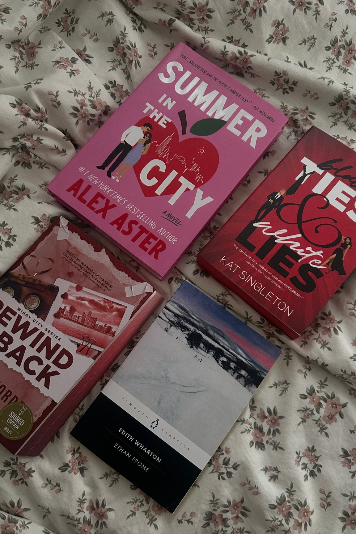 book haul 🎟️🎀