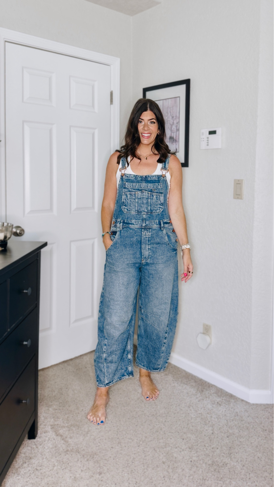 Gap try on
In a medium regular barrel overall- run loose! 

#LTKMidsize #LTKSaleAlert #LTKStyleTip