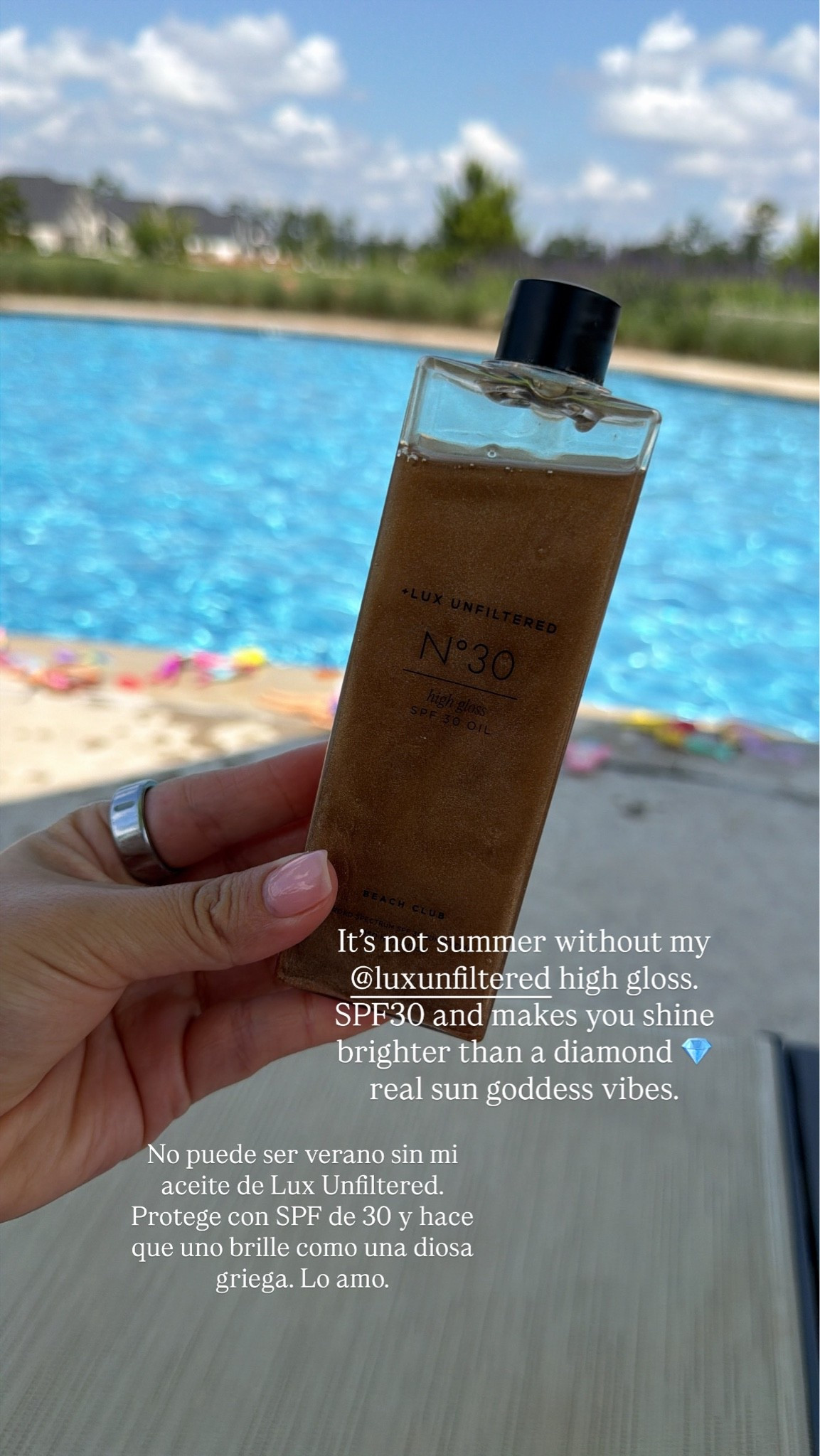 #LuxUnfiltered summer is the way to go. Shine bright and protect ✨

#LTKdayinmylife #LTKmorningroutine #LTKmomlife