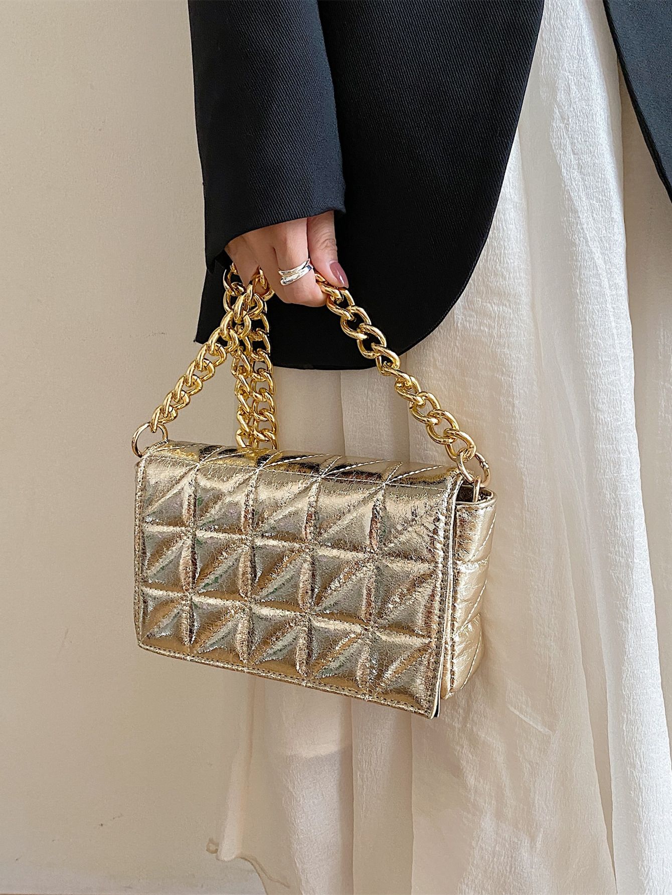 Metallic Quilted Chain Flap Square Bag4.97(1000+) | SHEIN