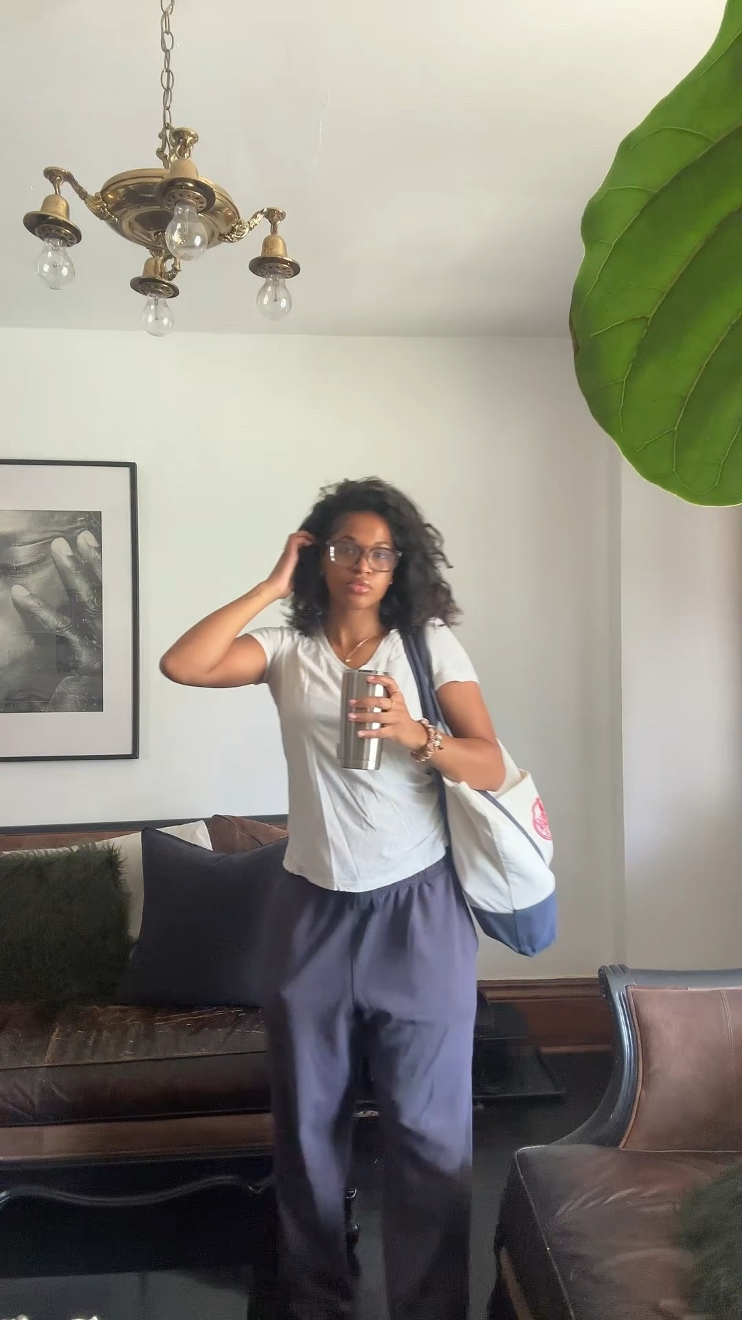 No overthinking today, just a simple cozy fit 🤎 #LTKStyle #LTKOutfit #OOTDinspo #ComfyAndCute #CasualOOTD #LibraryLook #StudyVibes #CozyStyle #EffortlessStyle #EverydayOutfit

#LTKcanada #LTKstyletip #LTKworkwear