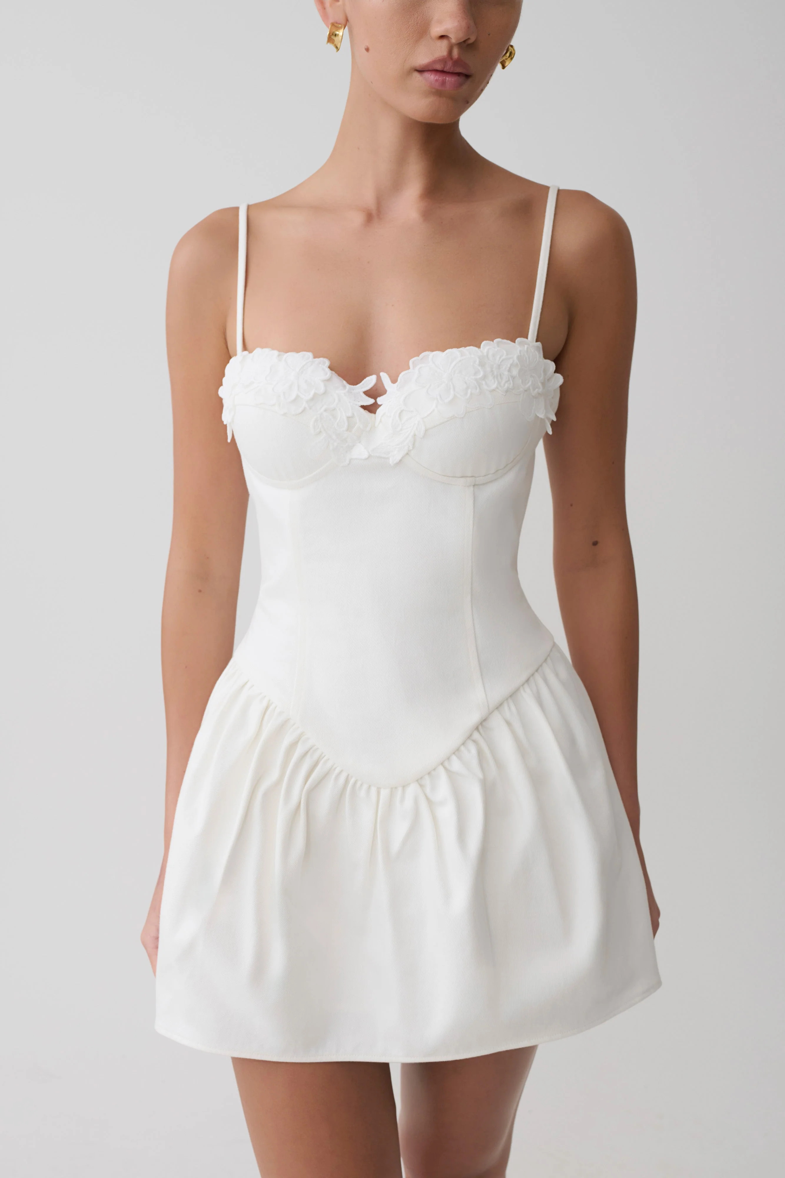 Emary Applique Denim Bustier Mini Dress - White | MESHKI US