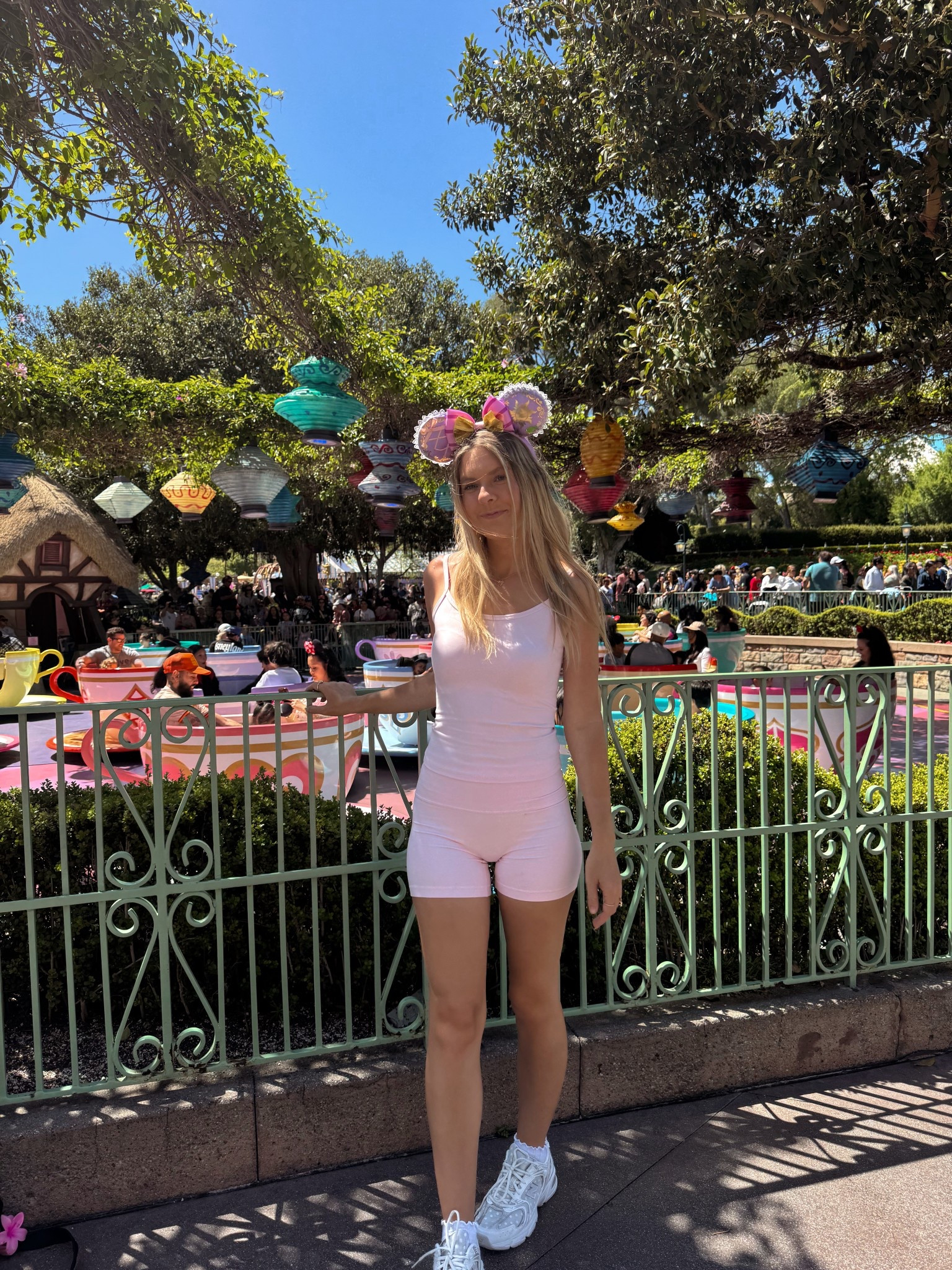 pink set for a Disneyland day 🎀 

#LTKStyleTip #LTKFindsUnder100 #LTKTravel