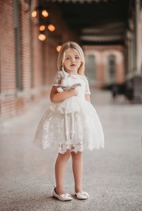 vintage length dress, girls flower dress,white girls flower dress,white tulle dress,toddler princ... | Etsy (US)