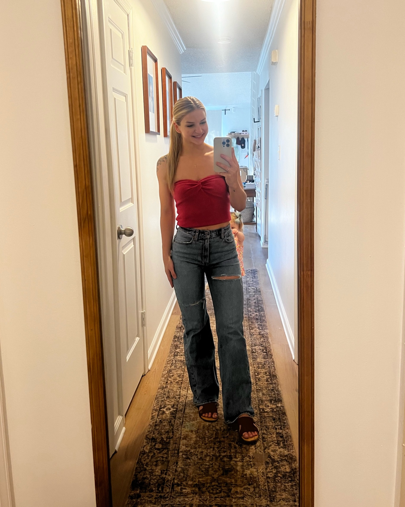 Abercrombie Jeans SALE! All jeans 30% off, and an extra 15% off at checkout with code: DENIMAF

I’m wearing the high rise 90 straight (NOT curve love style), in a size 25 Regular! 

#jeans #abercrombiejeans #abercrombiesale #springoutfits casual jean style spring outfits jeans 


#LTKMostLoved #LTKSaleAlert