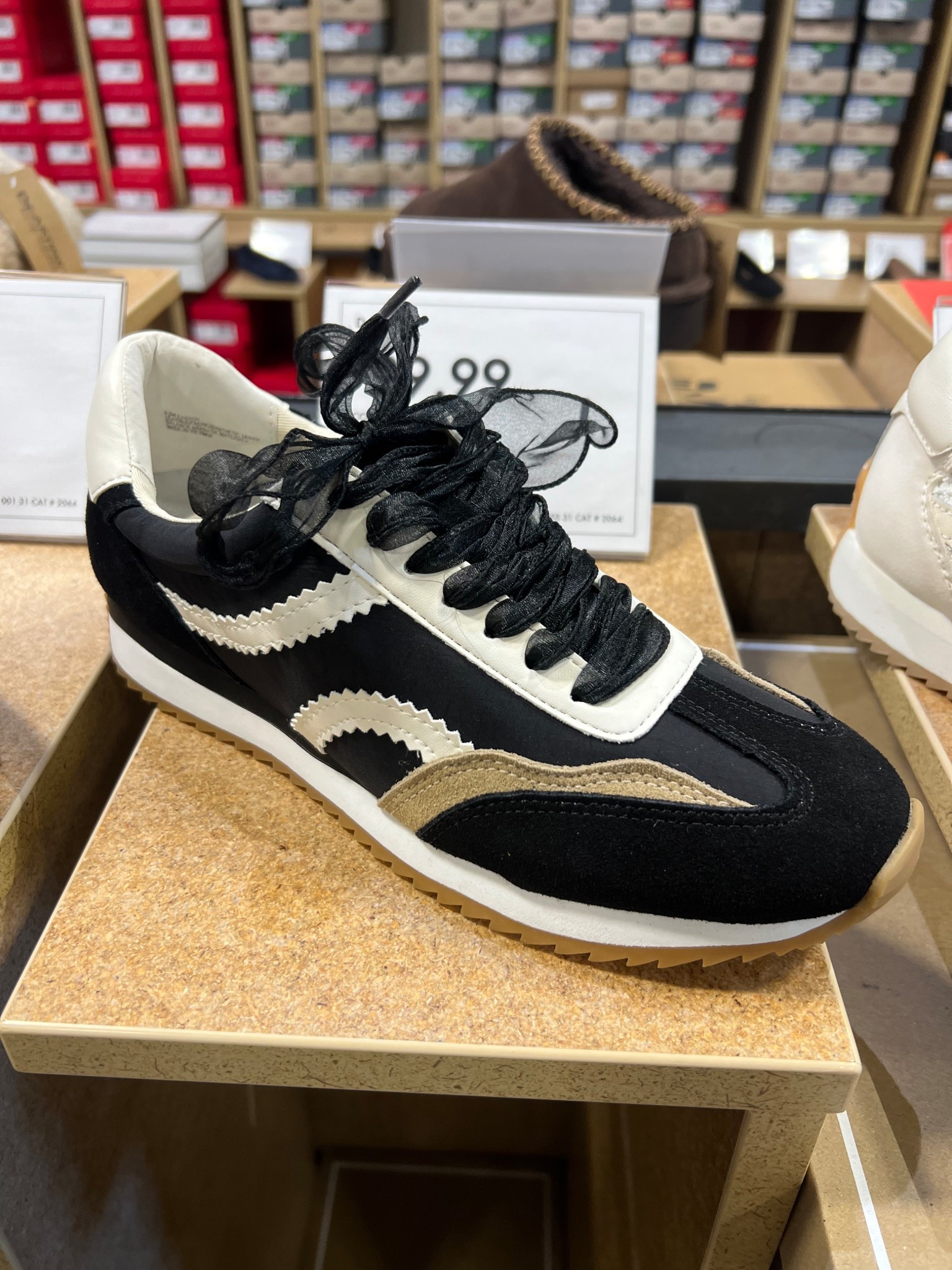 black sneakers 

#LTKFindsUnder100 #LTKOver40 #LTKSeasonal