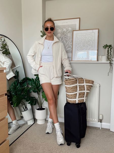 Airport outfit, cream jogger set from She Wears All, new balance trainers, Ray ban sunglasses 

#LTKeurope #LTKtravel #LTKshoecrush