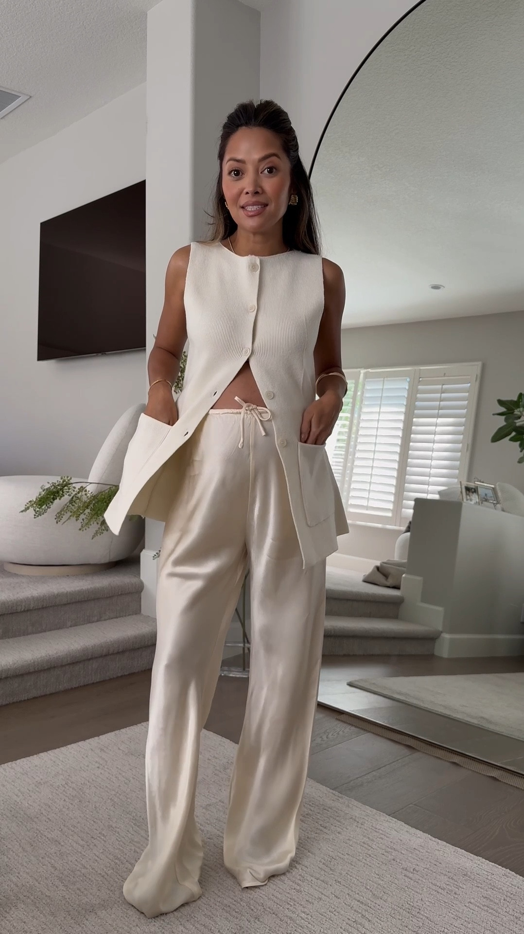 Dissh’s Black Friday is happening now! 25% off almost everything. 
Vest top - Size Small
Satin Pants - US 4
White dress - S
Knit Dress - S
Knit top - XS
Skirt - XS
Sized up in most for pregnancy. Normally take a size US 2/AUS 6 or XS

#LTKSaleAlert #LTKCyberWeek #LTKStyleTip